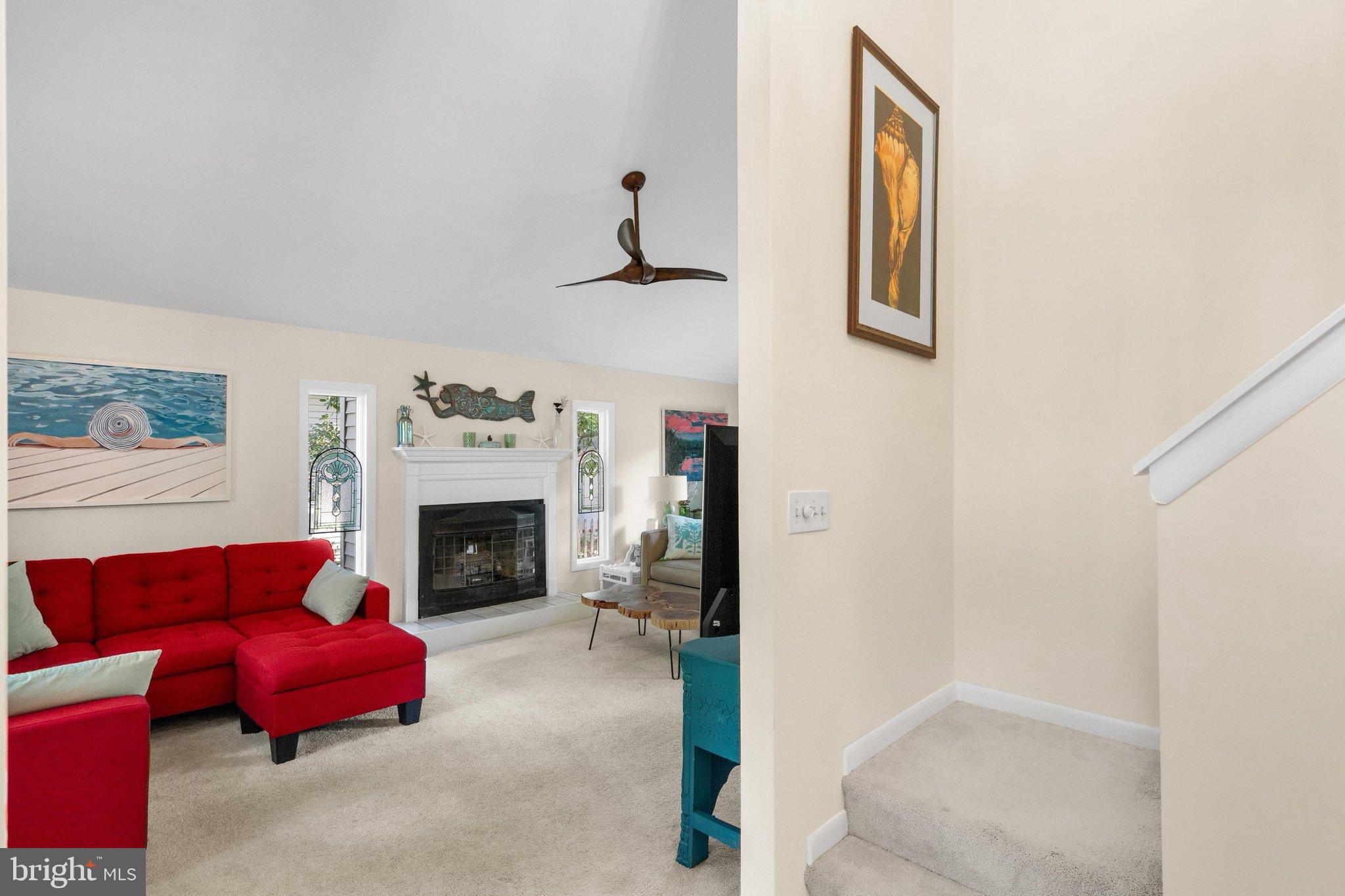 13 ROYAL OAKS DRIVE