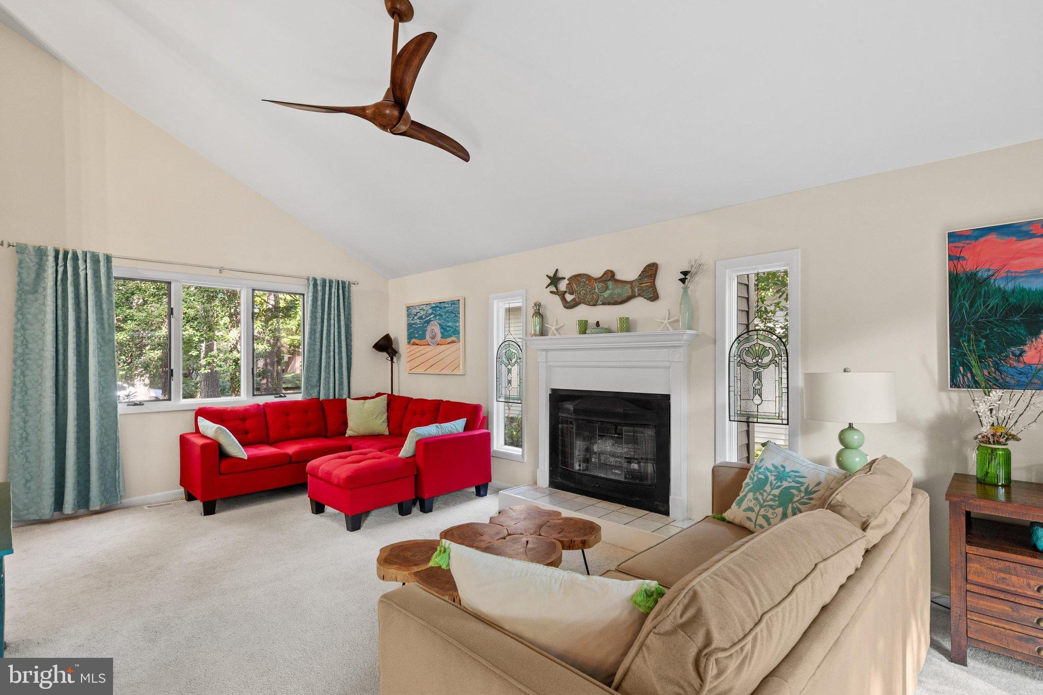 13 ROYAL OAKS DRIVE