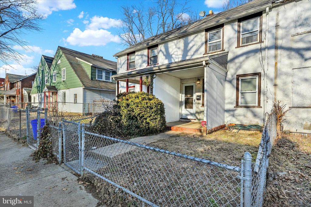 Photo of 1133 Clover Lane, CHESTER, PA 19013 (MLS # PADE2109194)