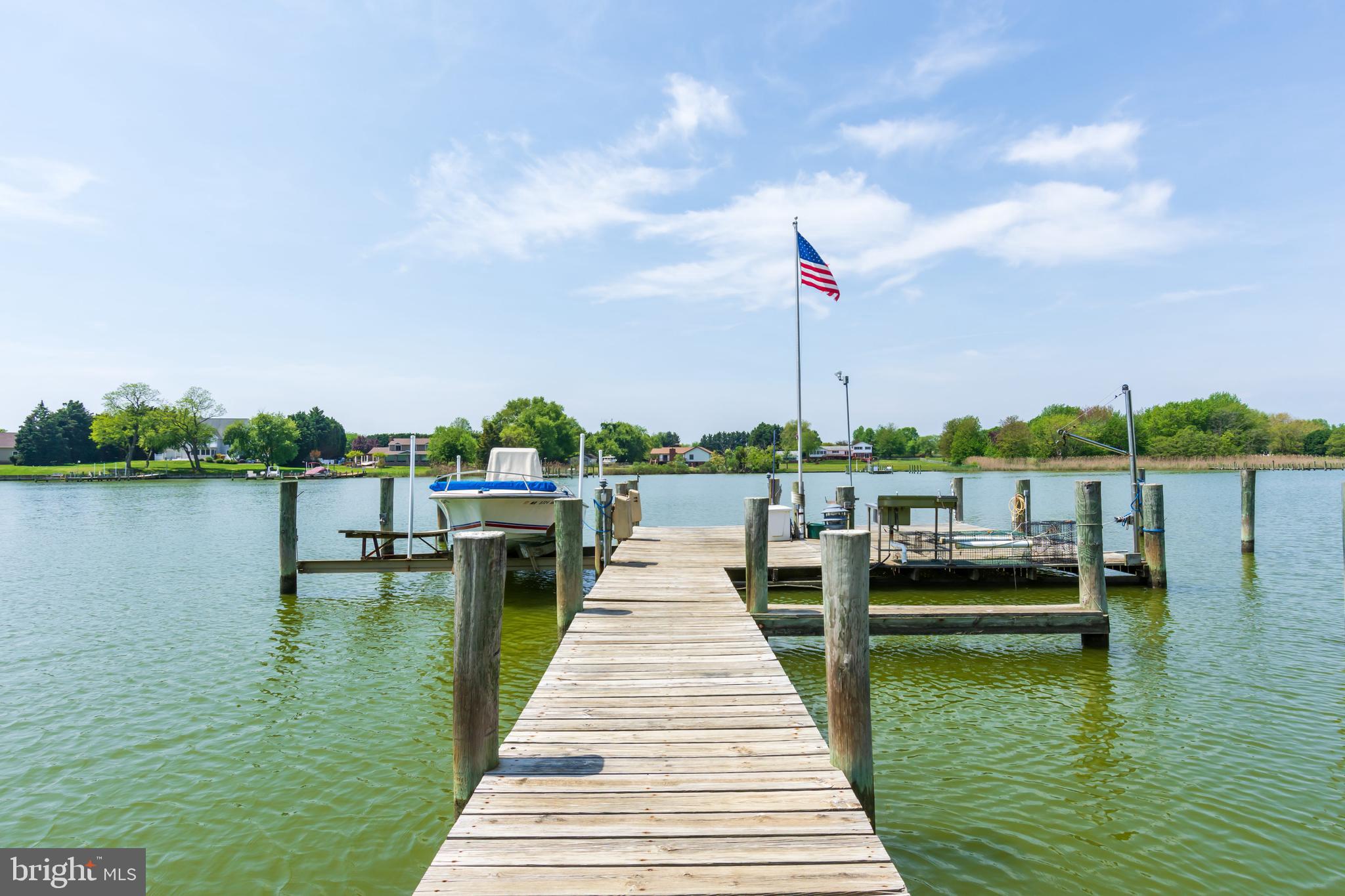 SHIPPING CREEK - Residential