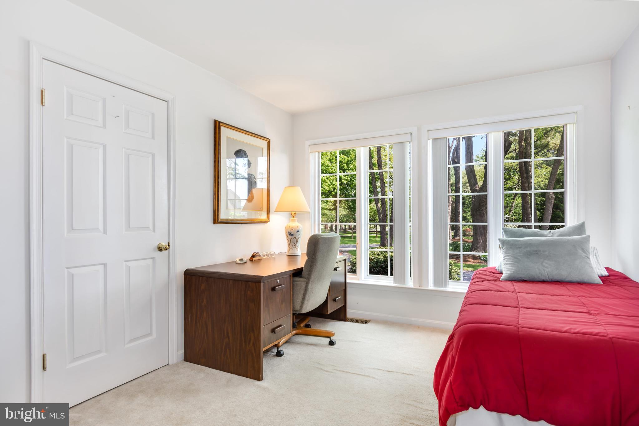 SHIPPING CREEK - Residential