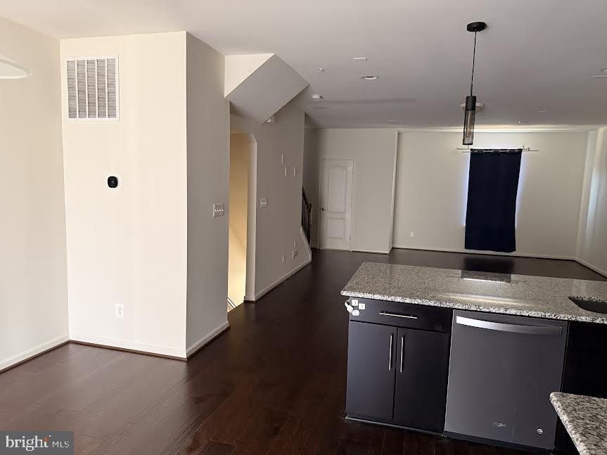 MORRIS PLACE - Residential Lease