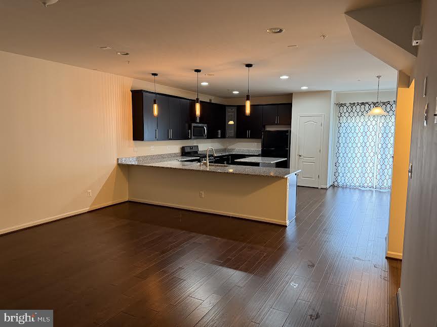 MORRIS PLACE - Residential Lease