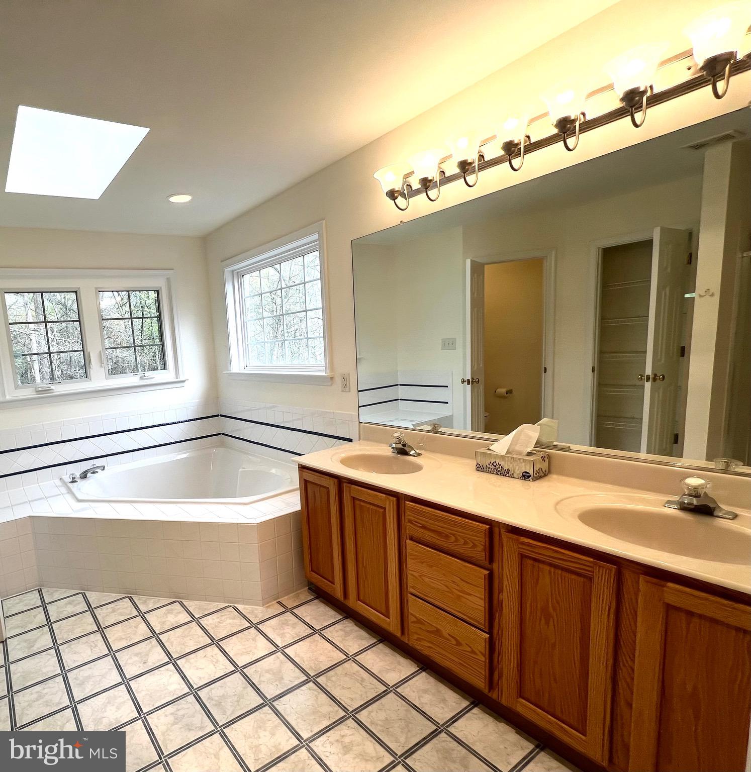 BROOKE RIDGE - Residential