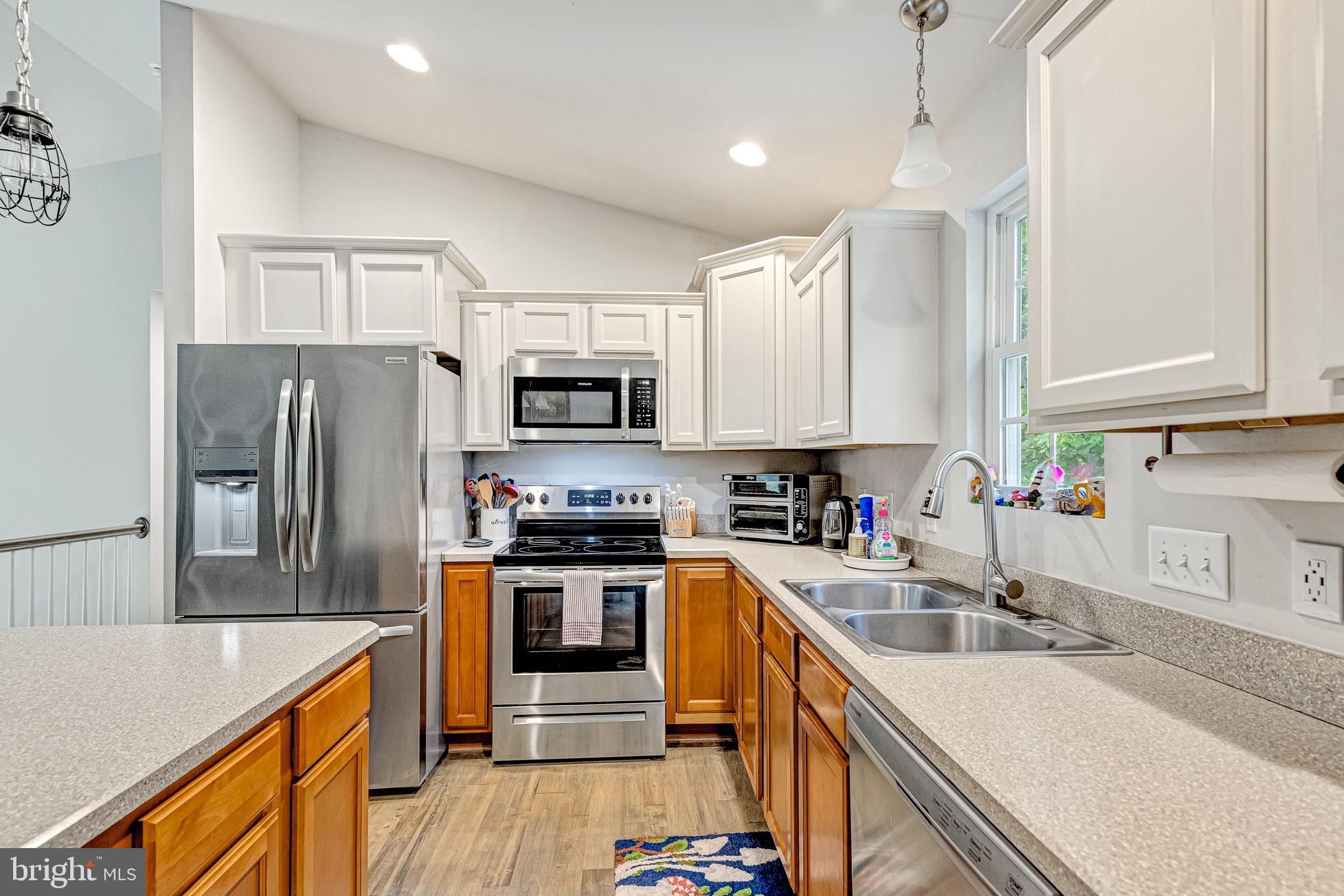 LAKE CAROLINE - Residential