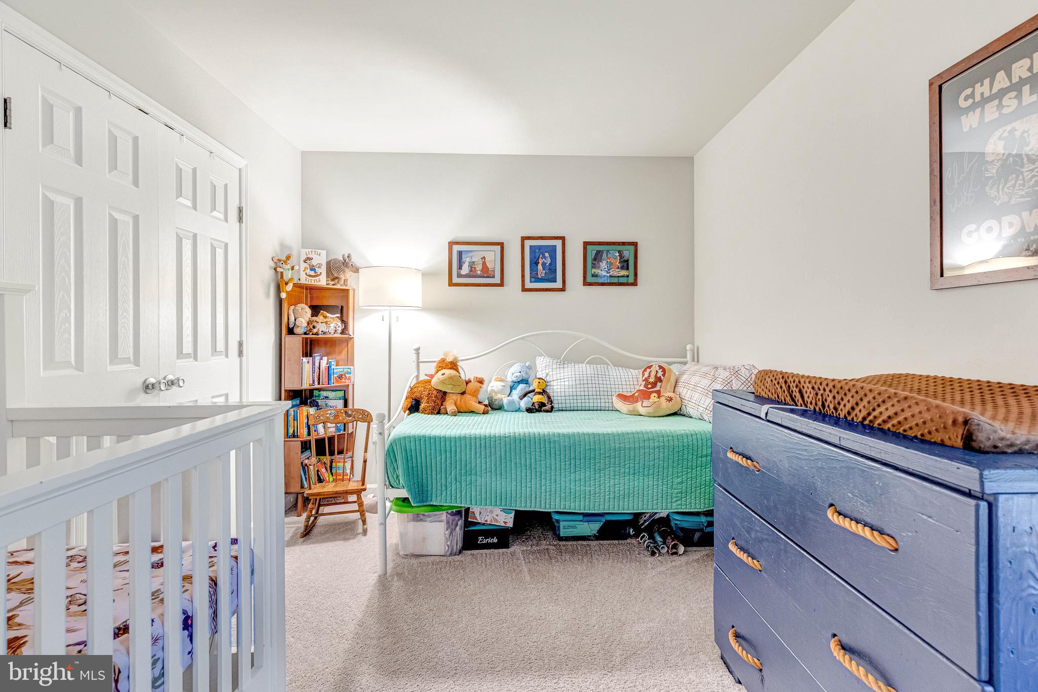 LAKE CAROLINE - Residential