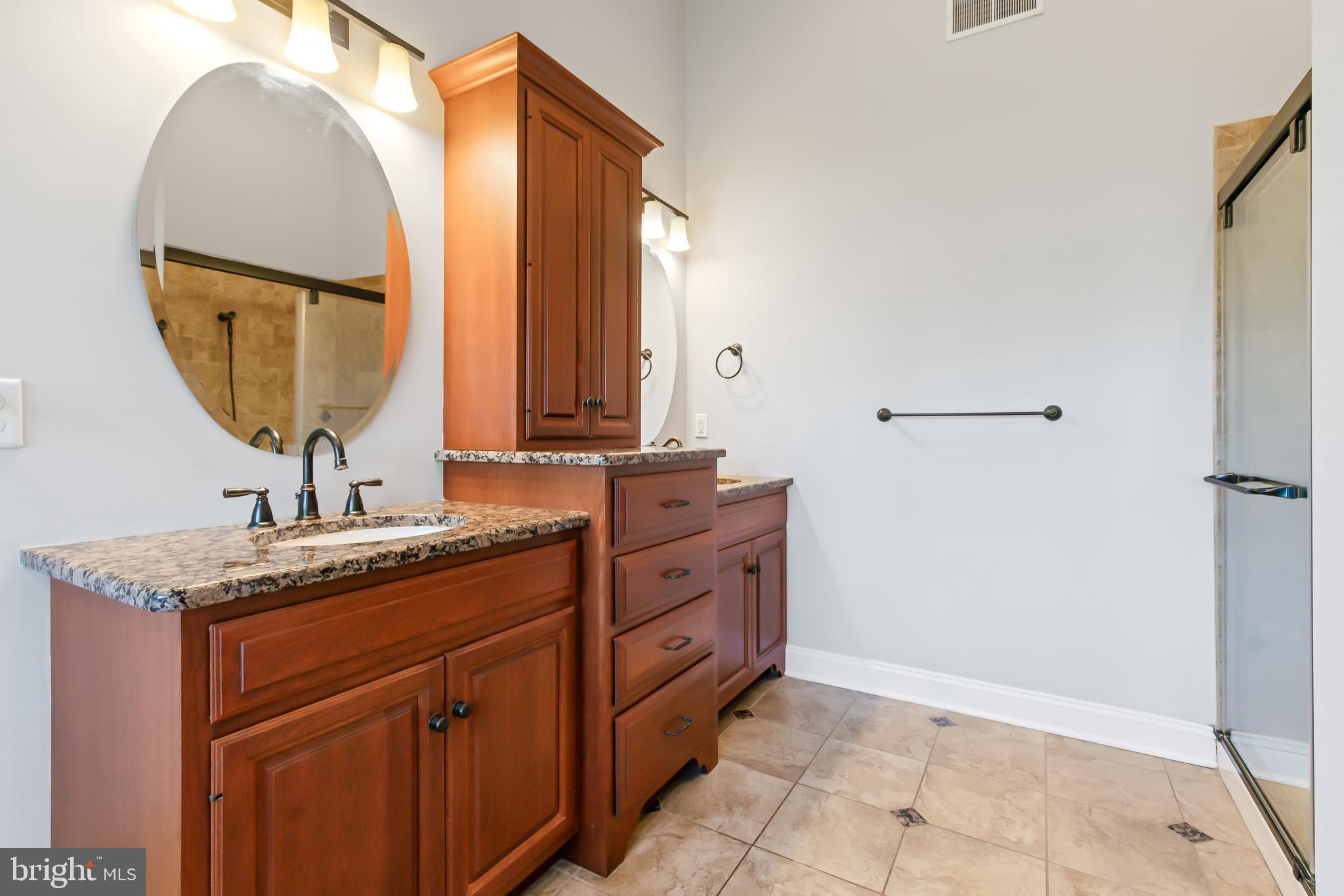 MEADOW RUN - Residential