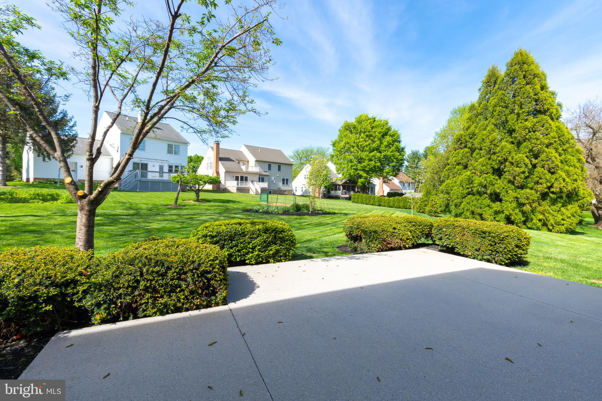 MEADOW RUN - Residential