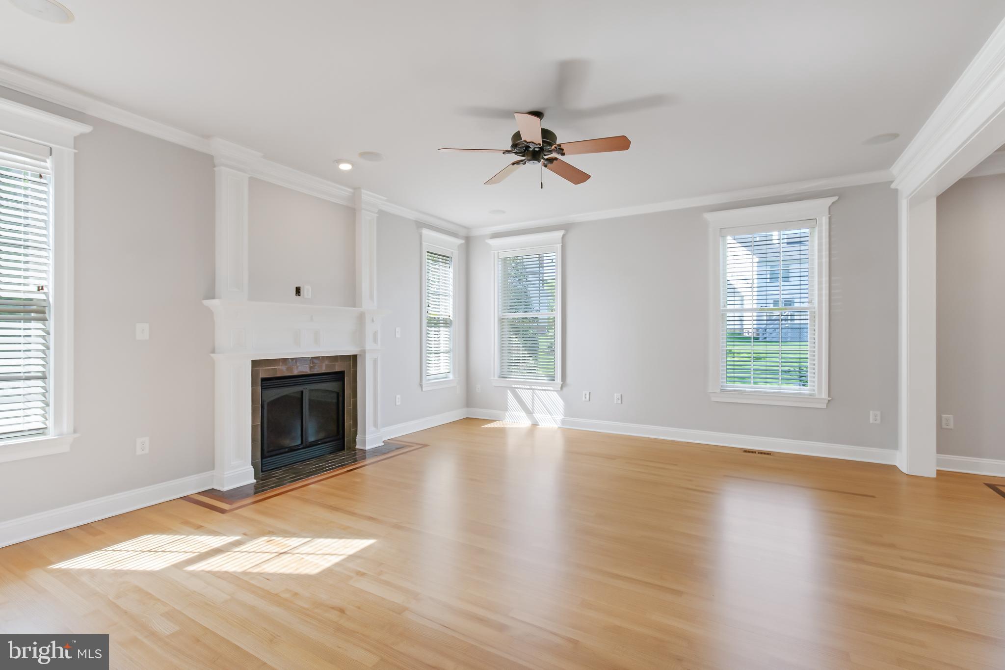 MEADOW RUN - Residential