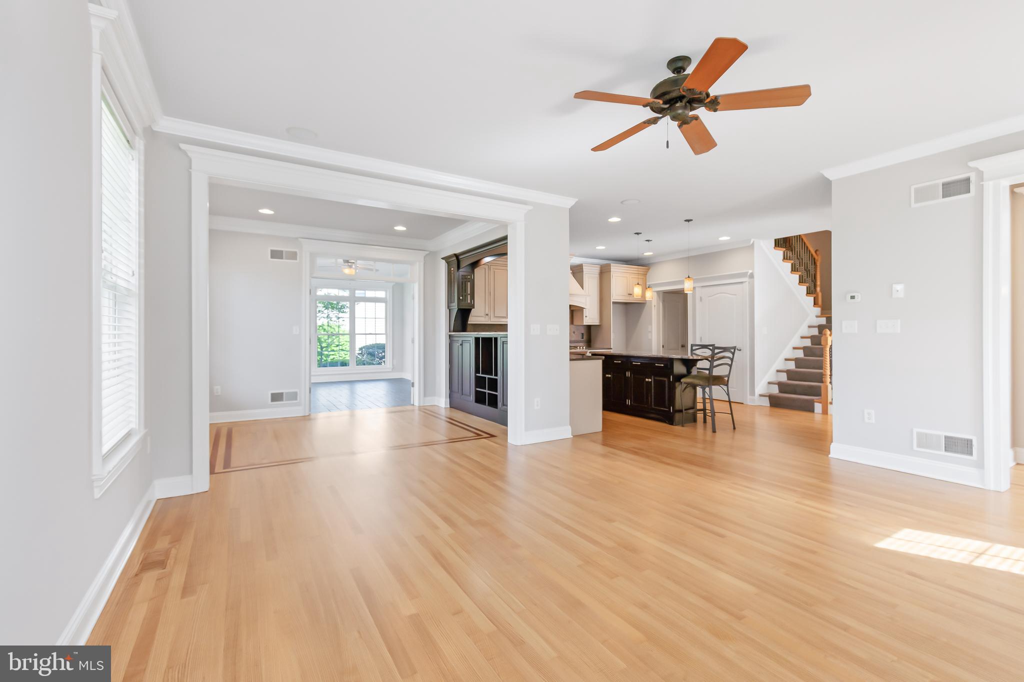 MEADOW RUN - Residential