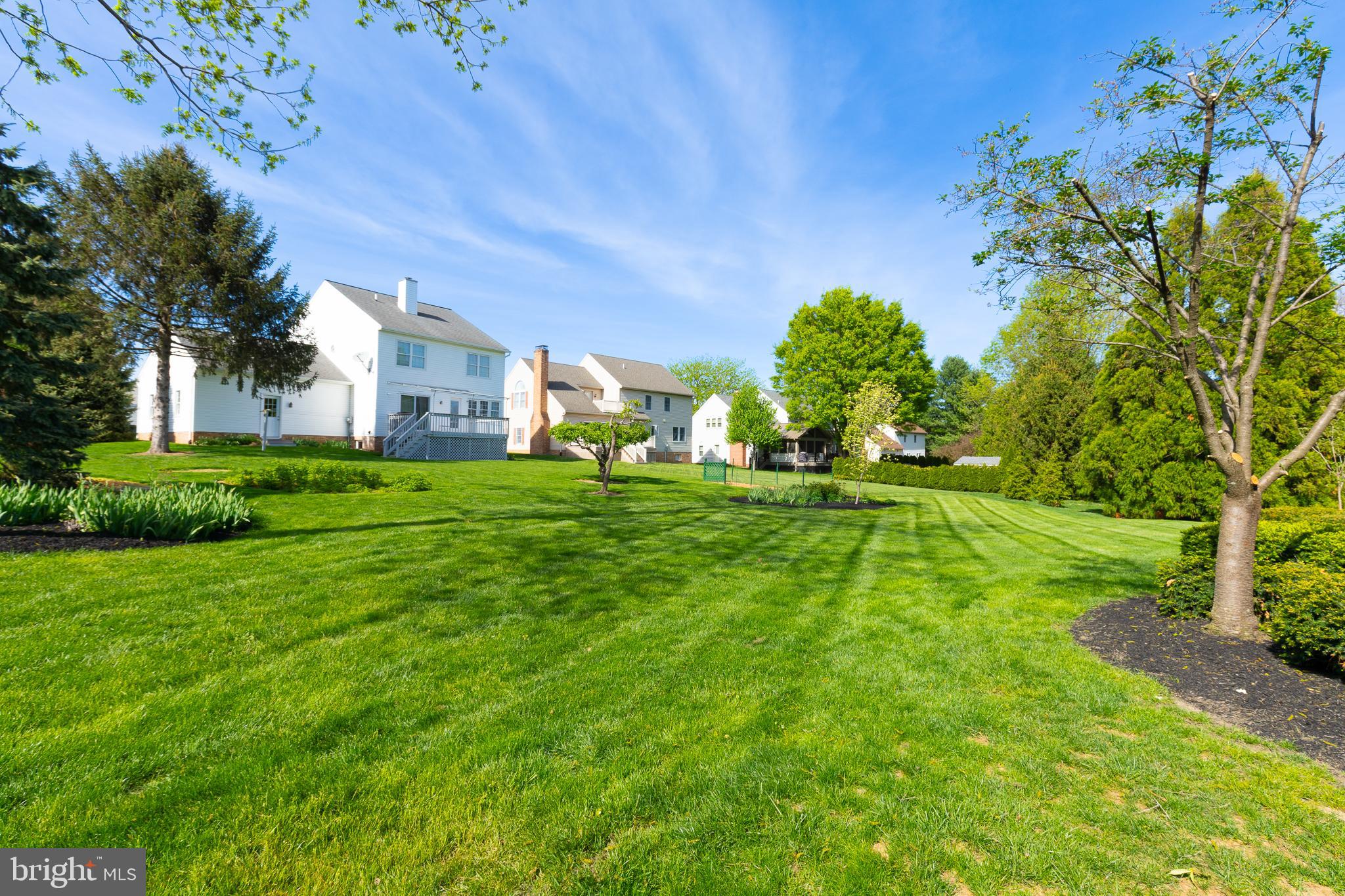 MEADOW RUN - Residential