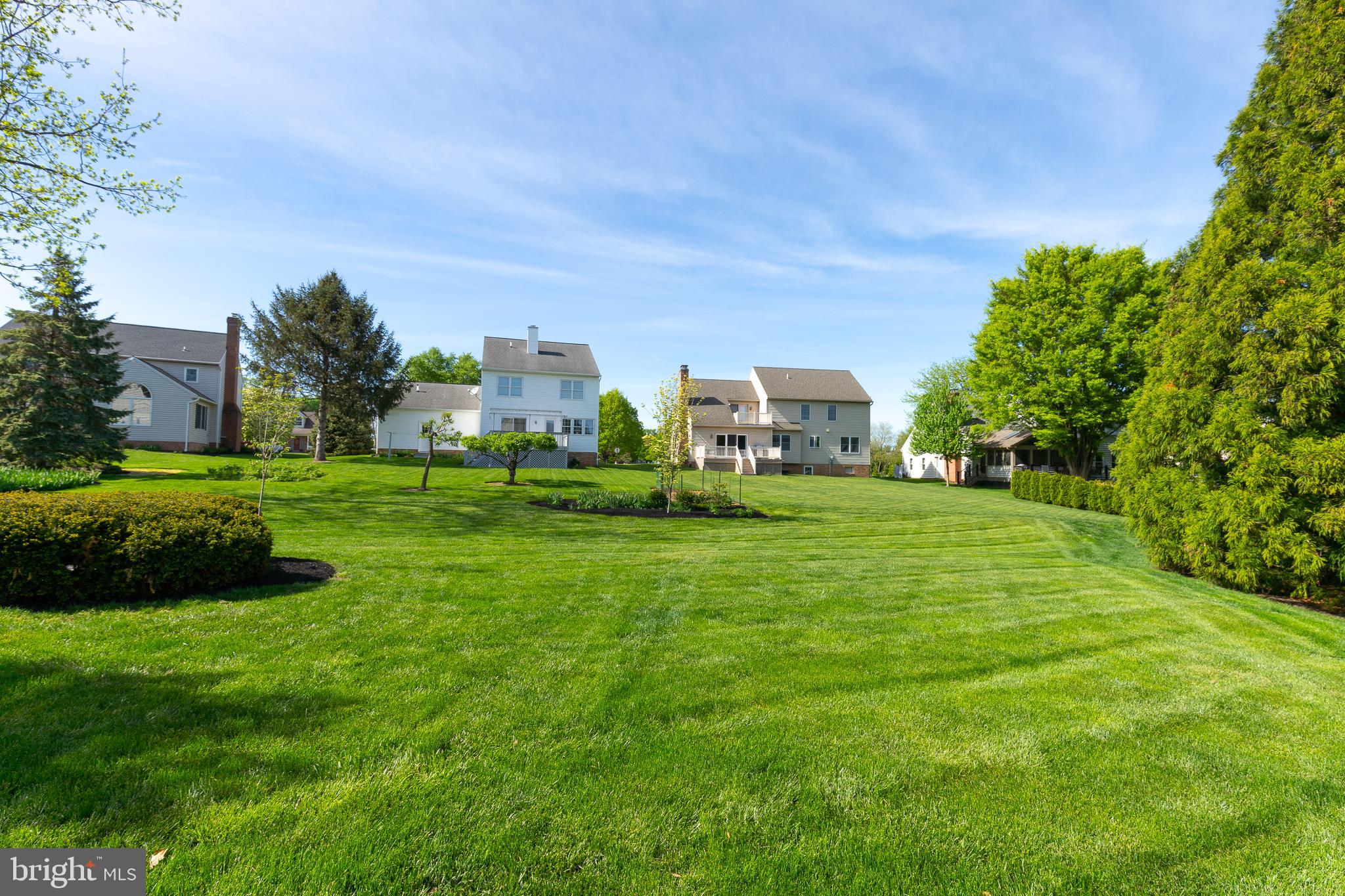 MEADOW RUN - Residential