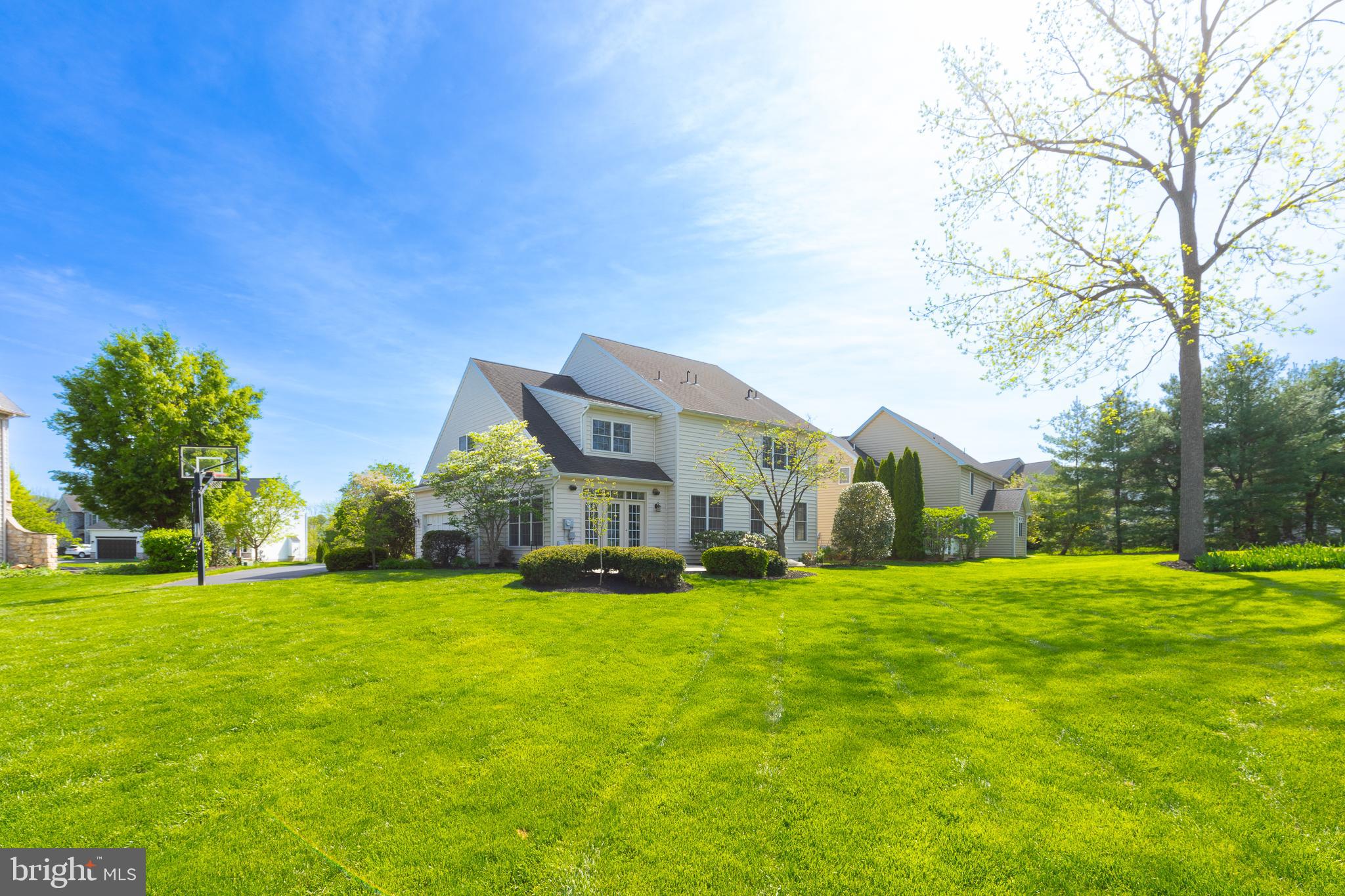 MEADOW RUN - Residential