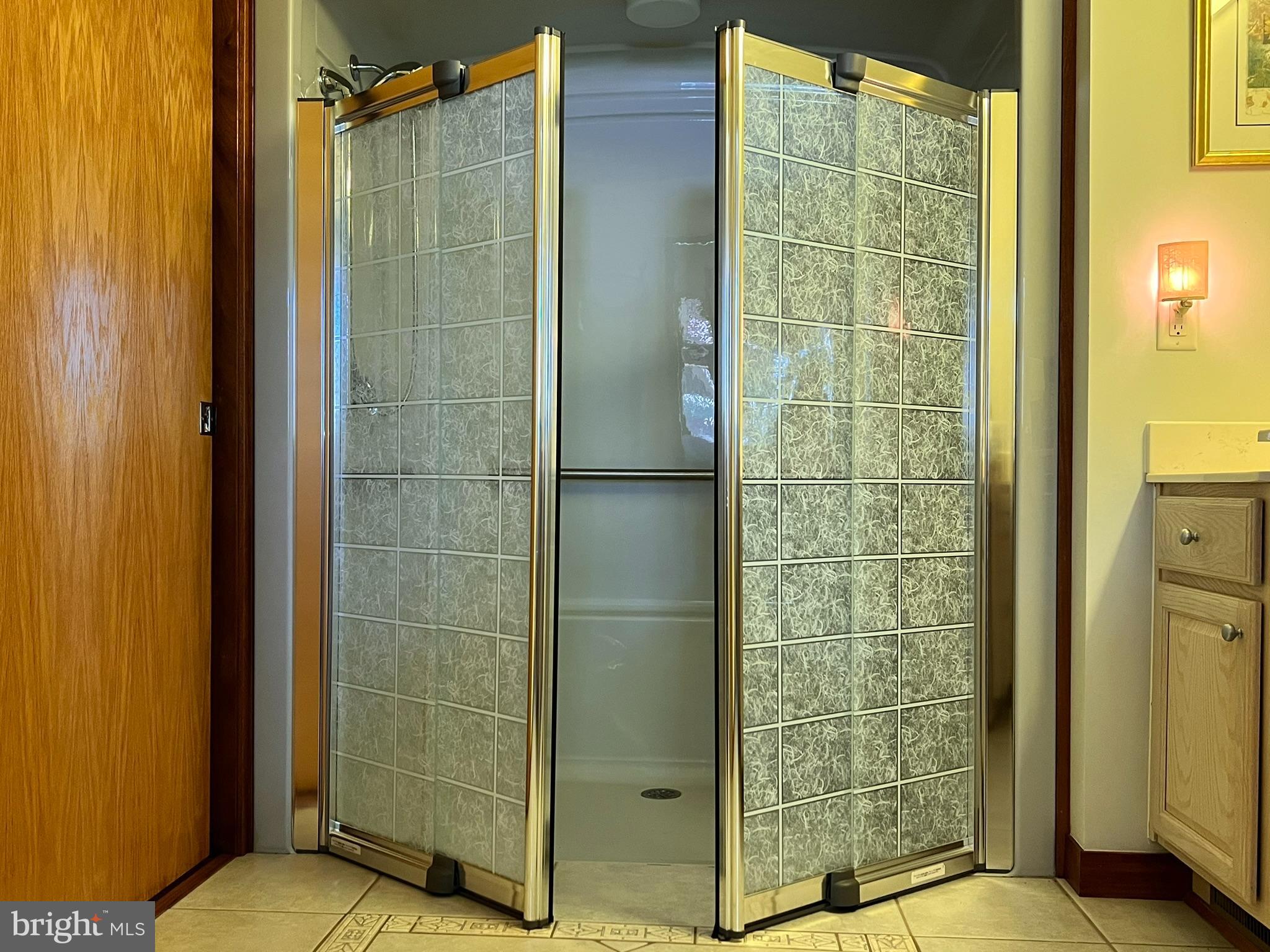 THE WOODS - Residential