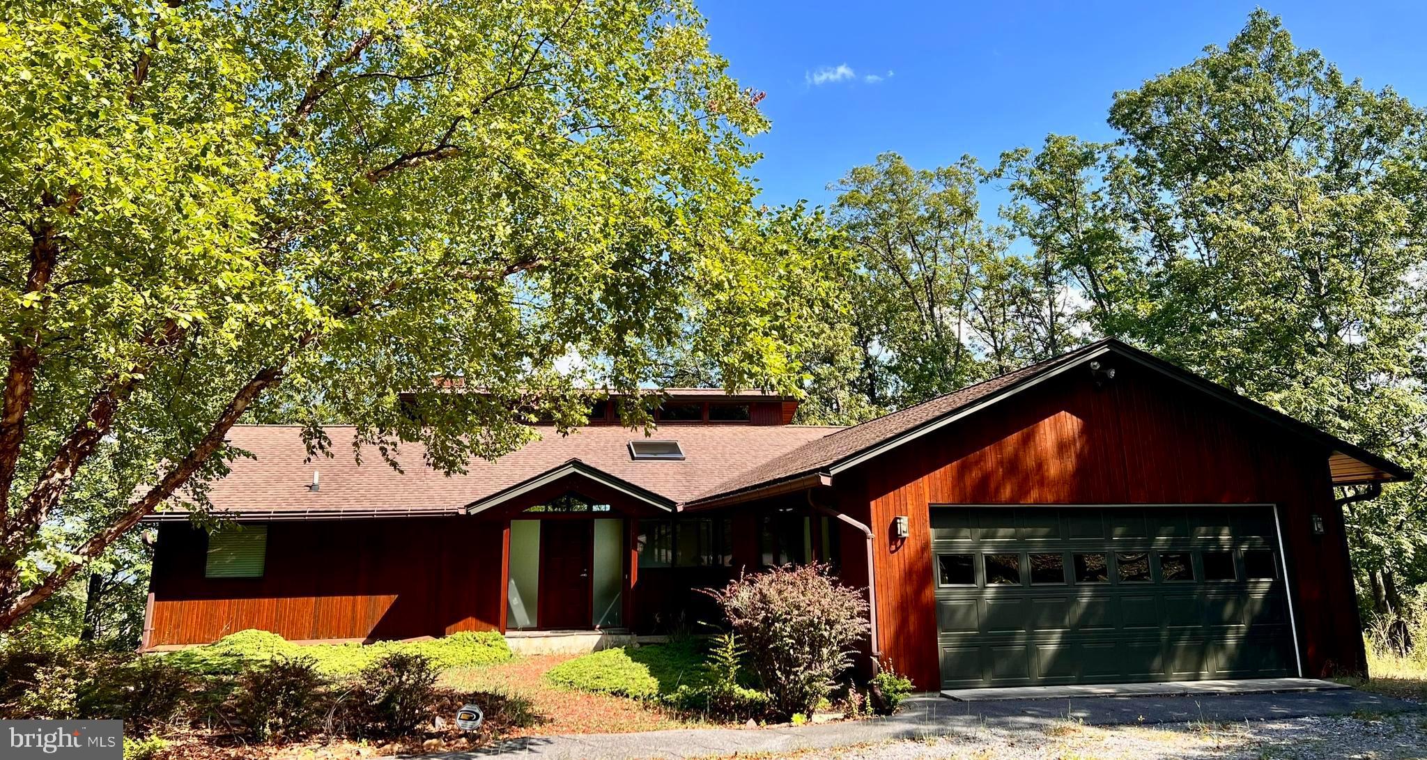 THE WOODS - Residential