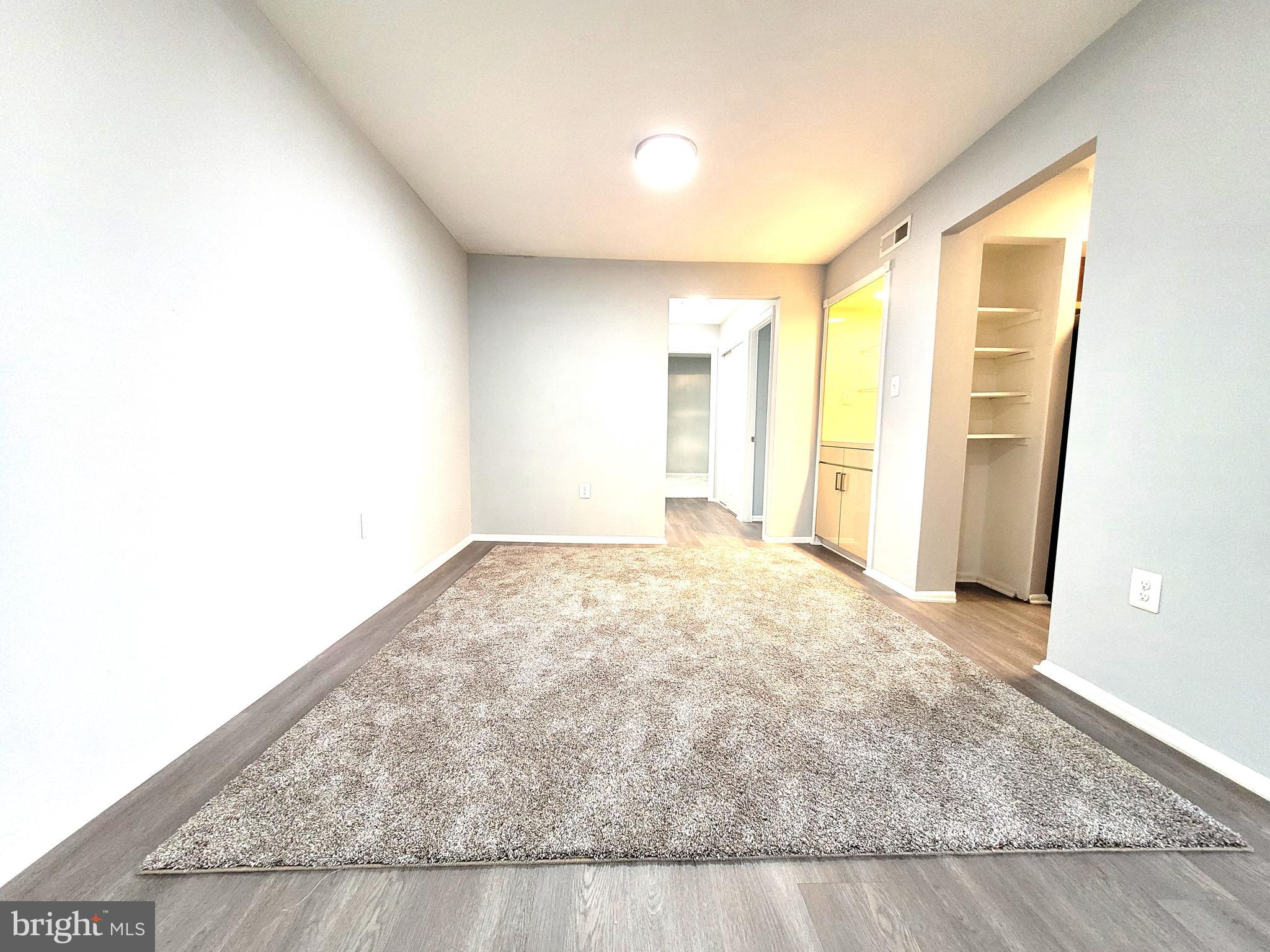 WOODBURN VILLAGE - Residential