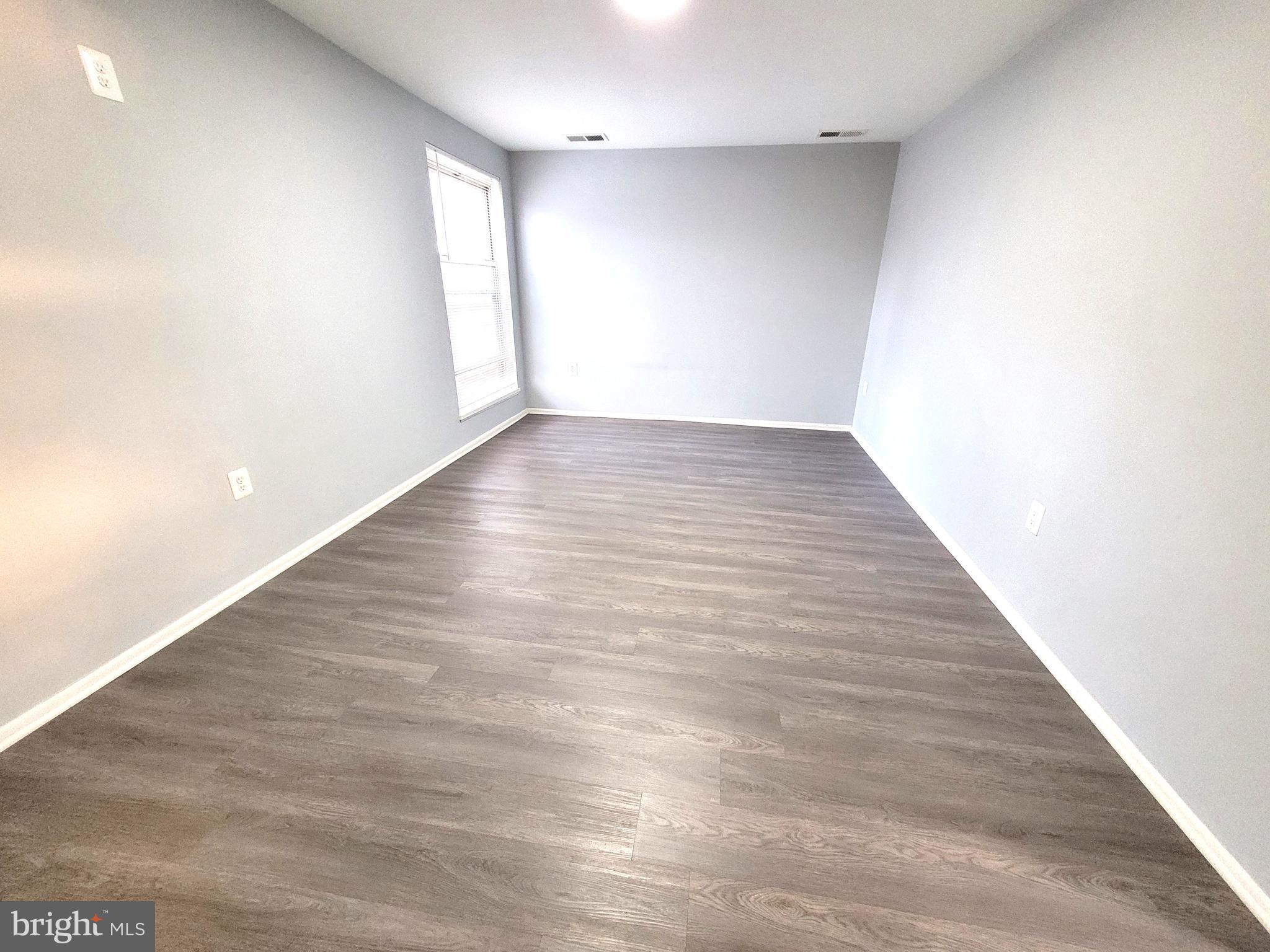 WOODBURN VILLAGE - Residential