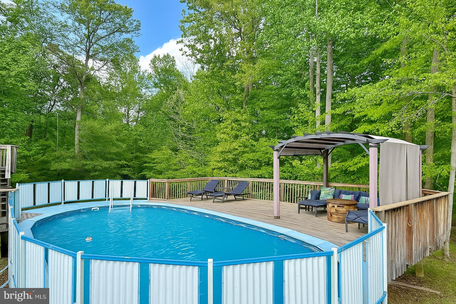 SCOUTS TRAIL - Residential