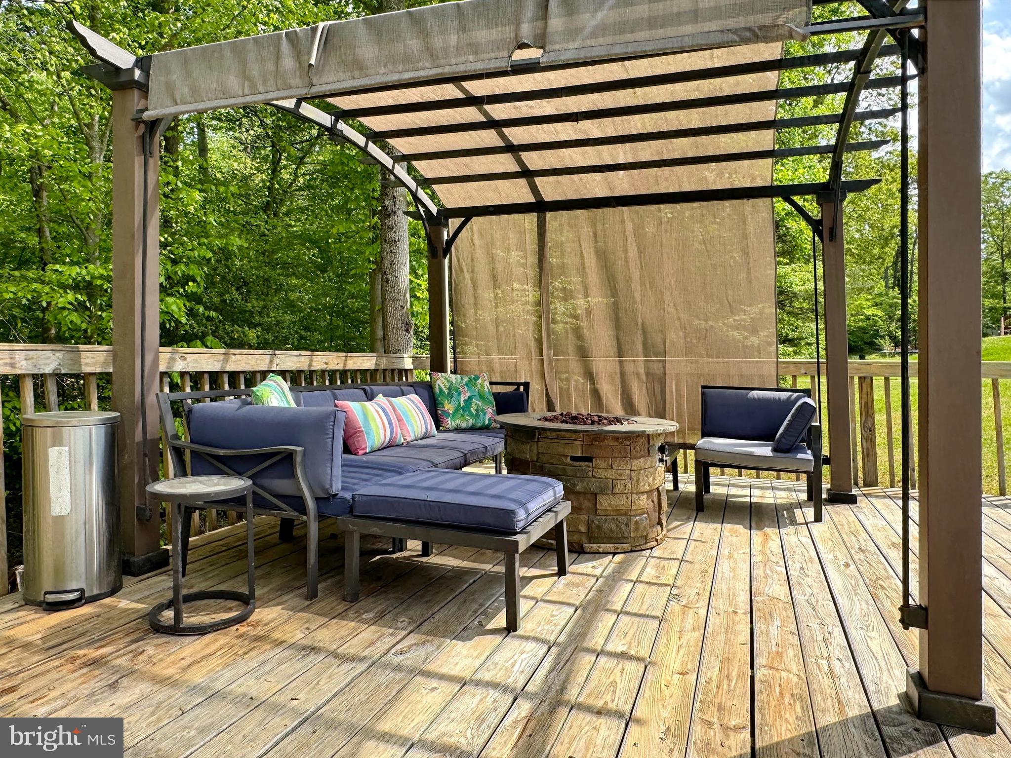 SCOUTS TRAIL - Residential