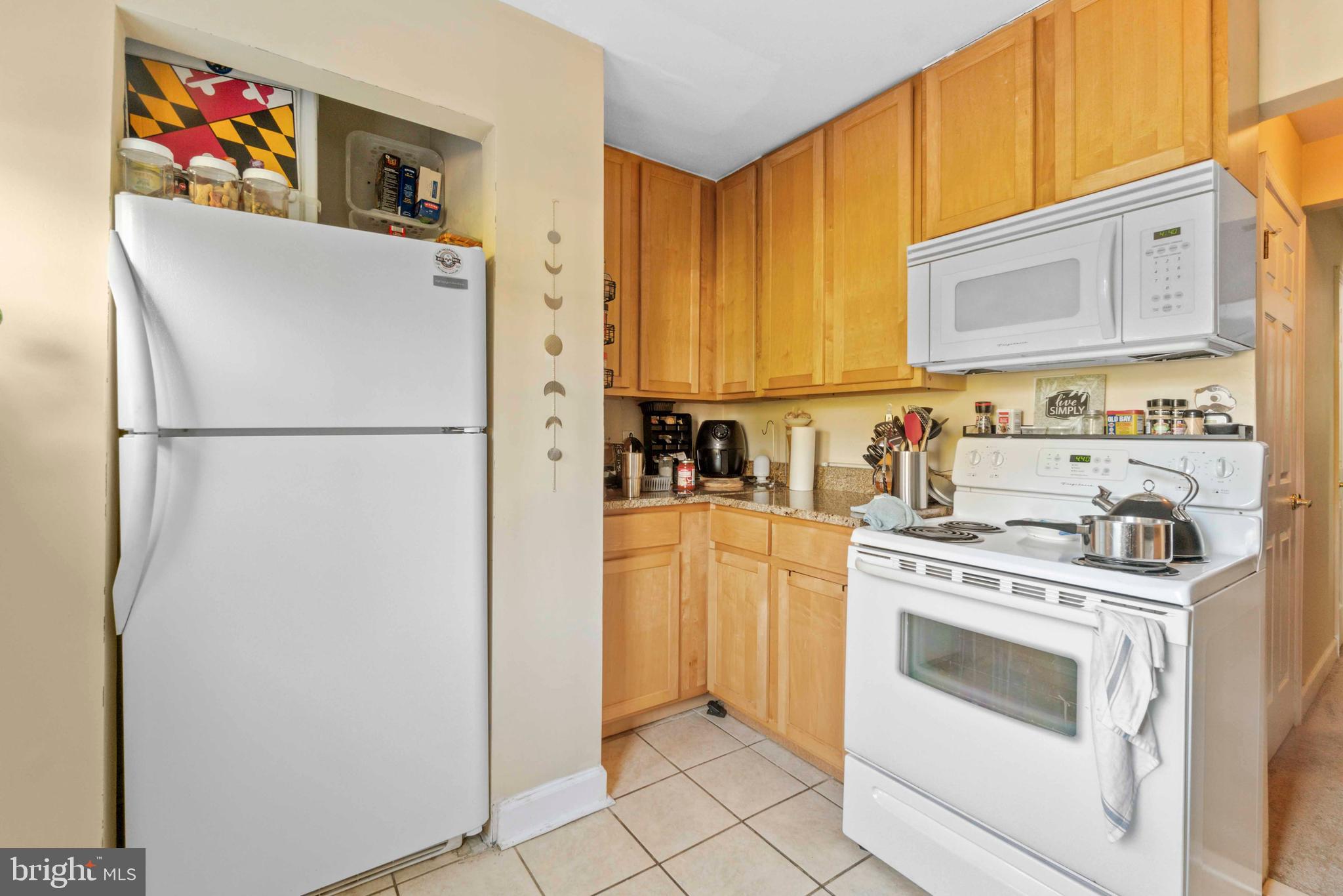 ROLAND PARK - Commercial Sale