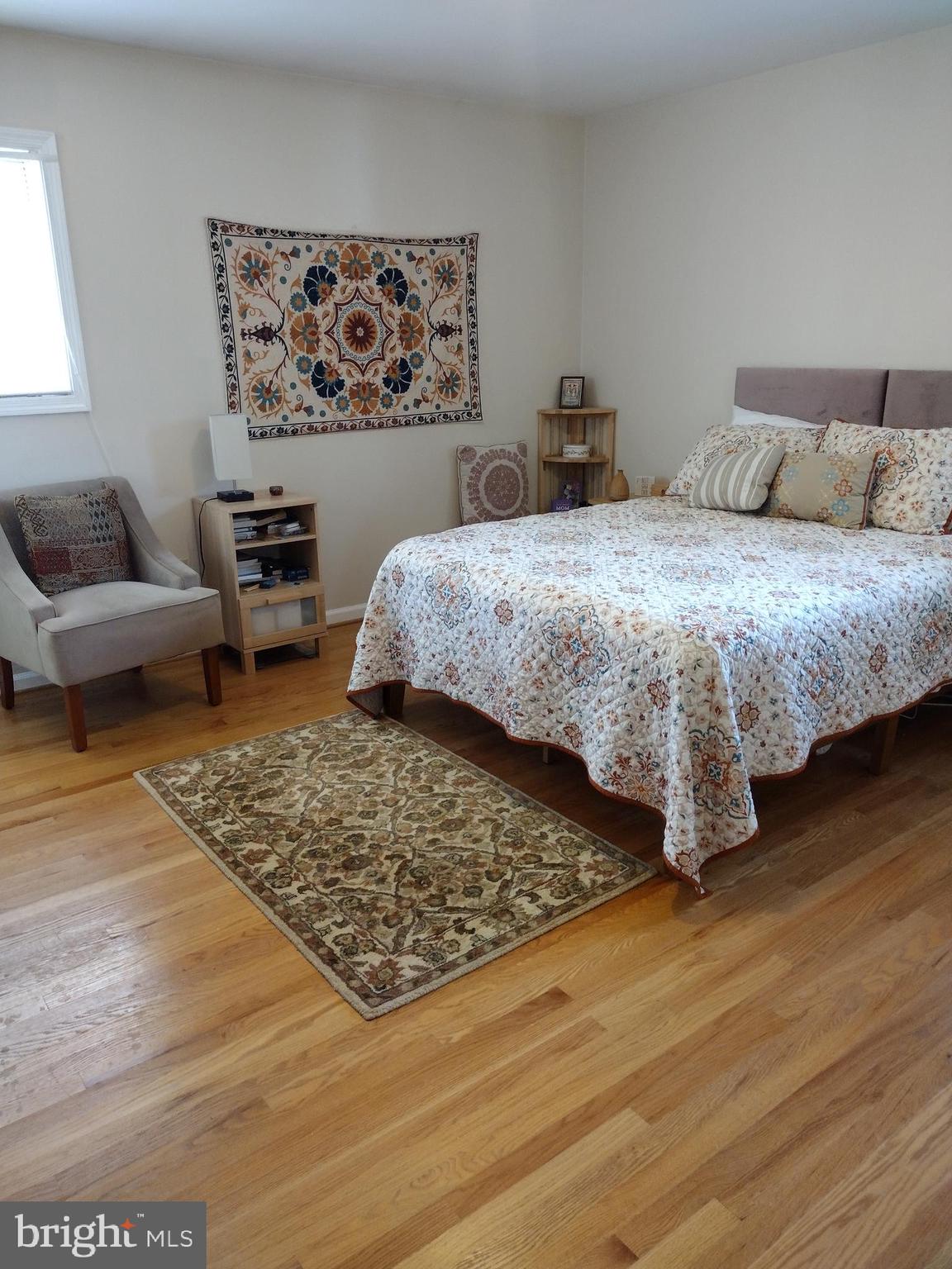 SQUIRES HILL - Residential