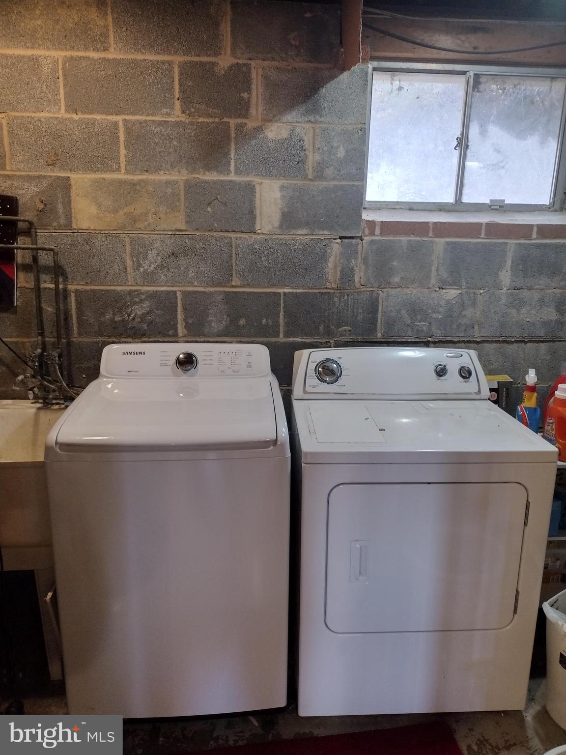 SQUIRES HILL - Residential