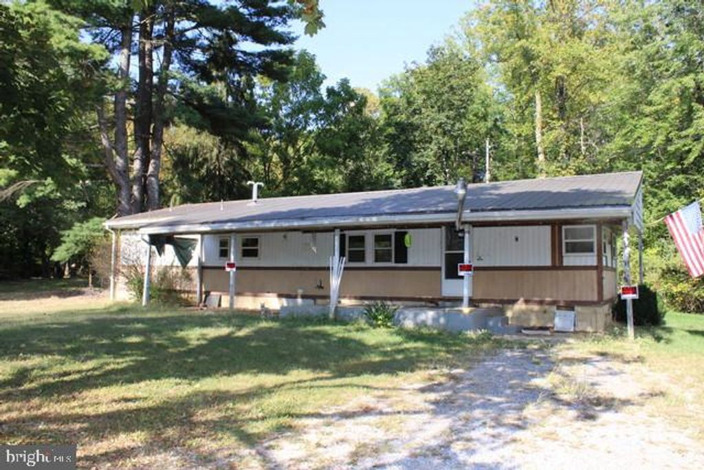 Photo of 1298 Black Gap Rd, FAYETTEVILLE, PA 17222 (MLS # PAFL2030240)