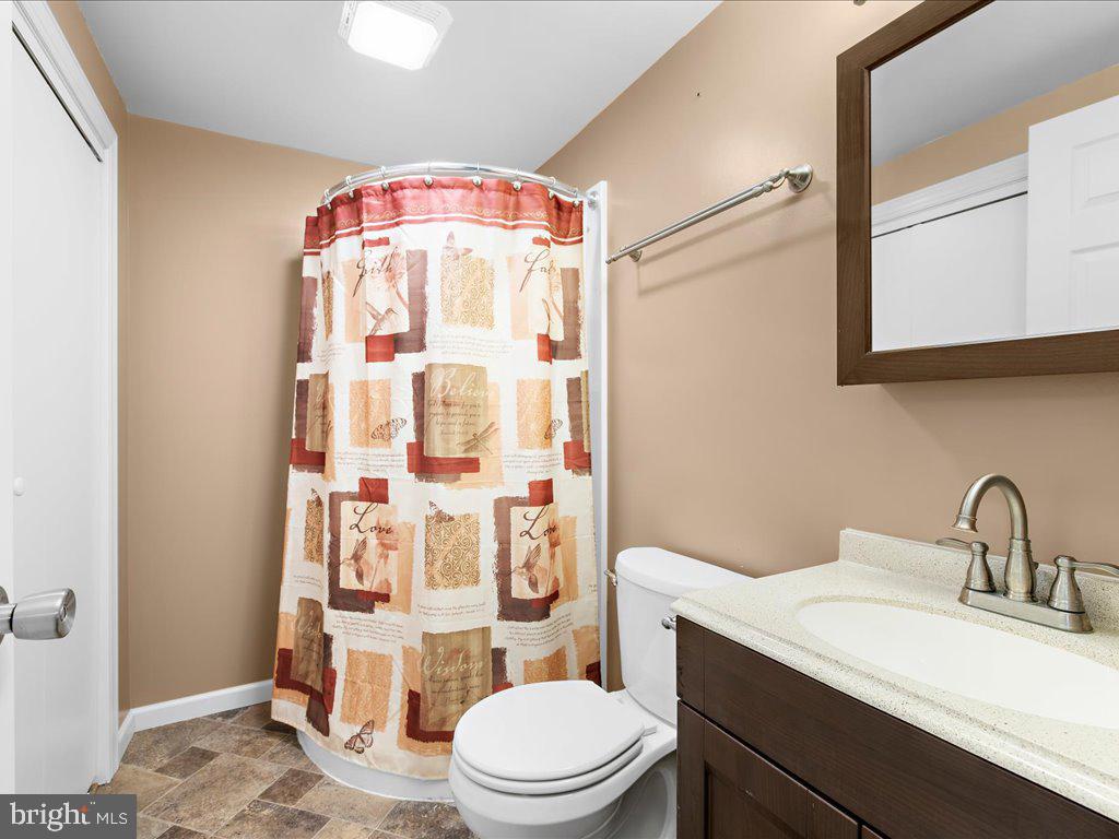 ELMHURST - Residential