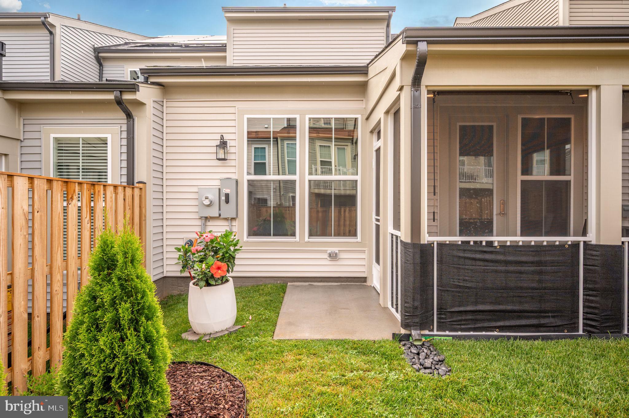 EMBREY MILL - Residential