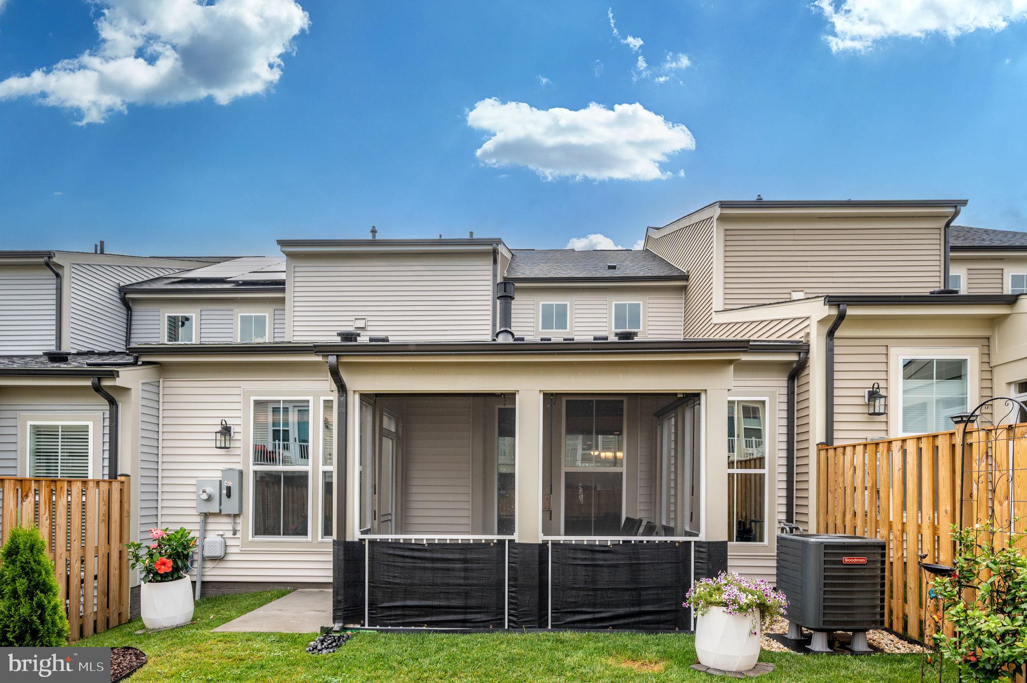 EMBREY MILL - Residential