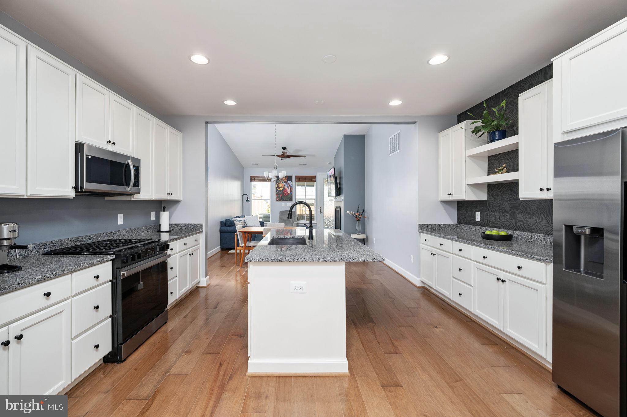 EMBREY MILL - Residential