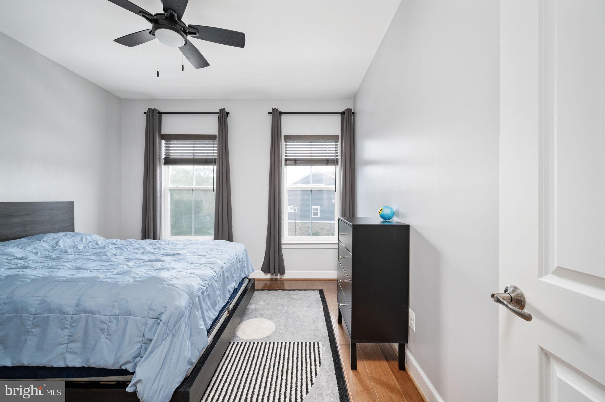 EMBREY MILL - Residential