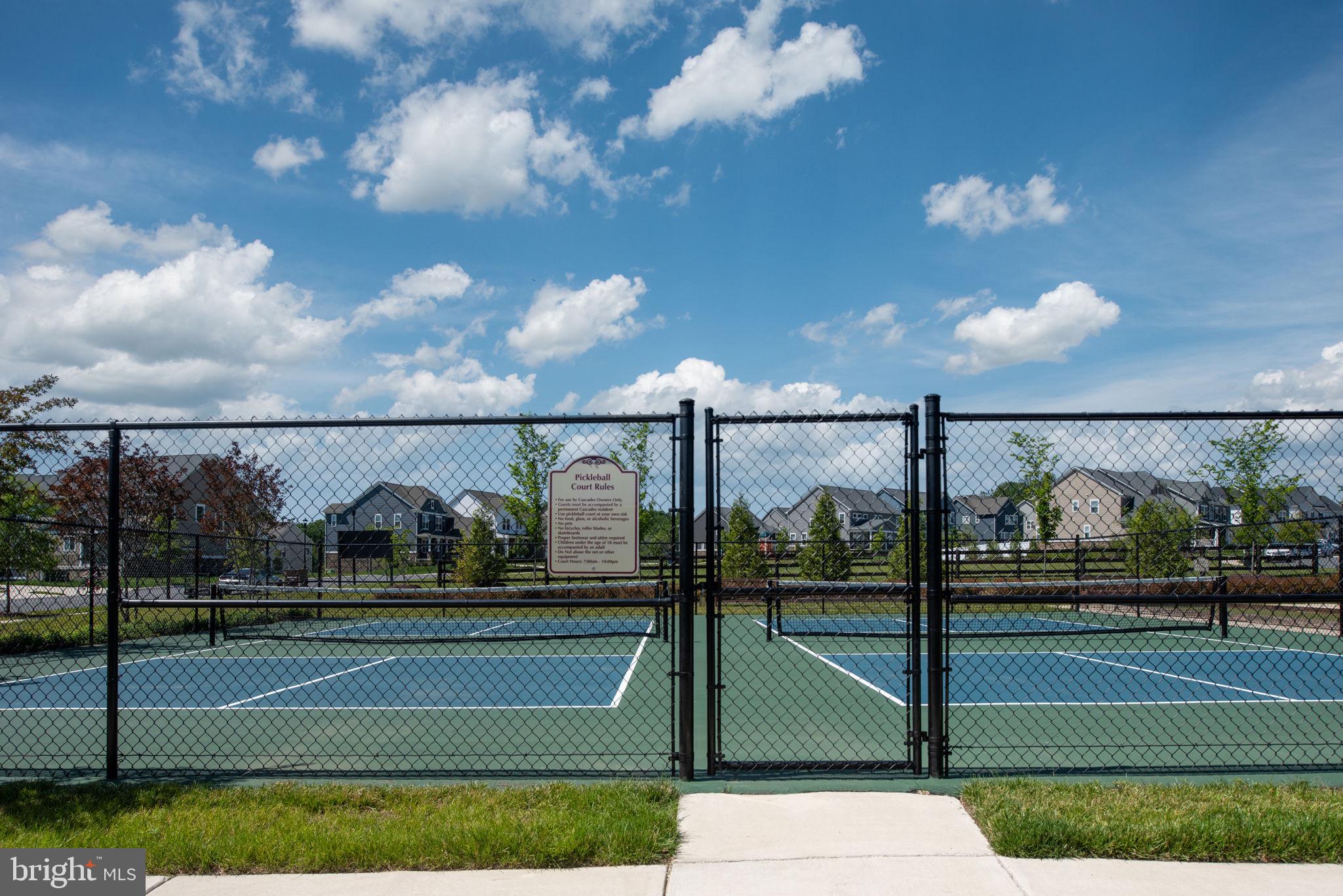 EMBREY MILL - Residential