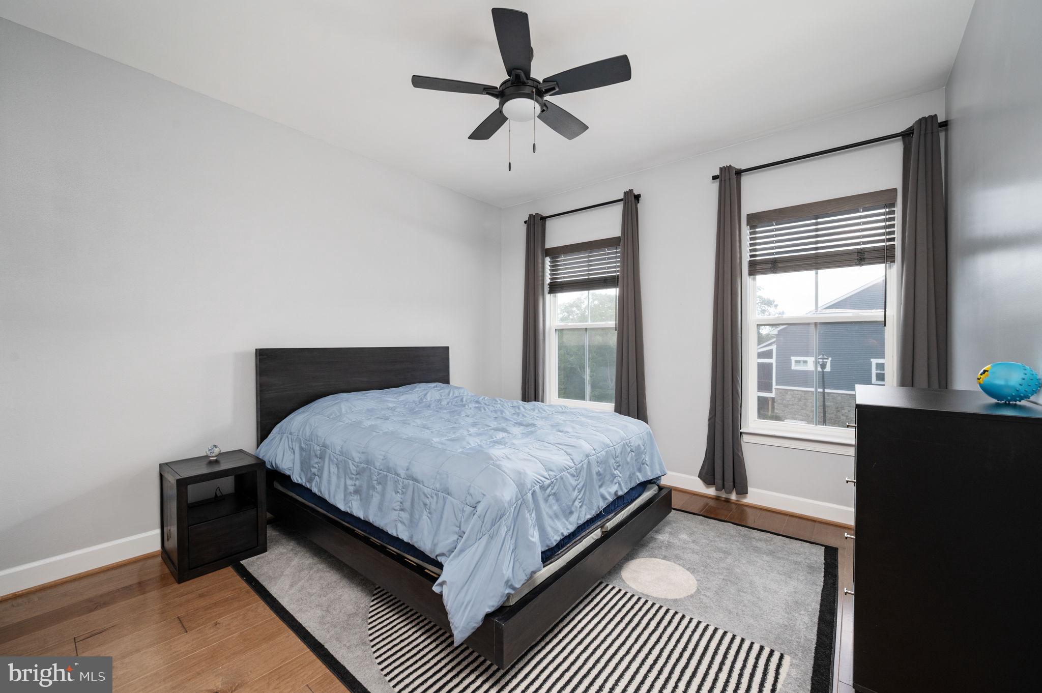 EMBREY MILL - Residential