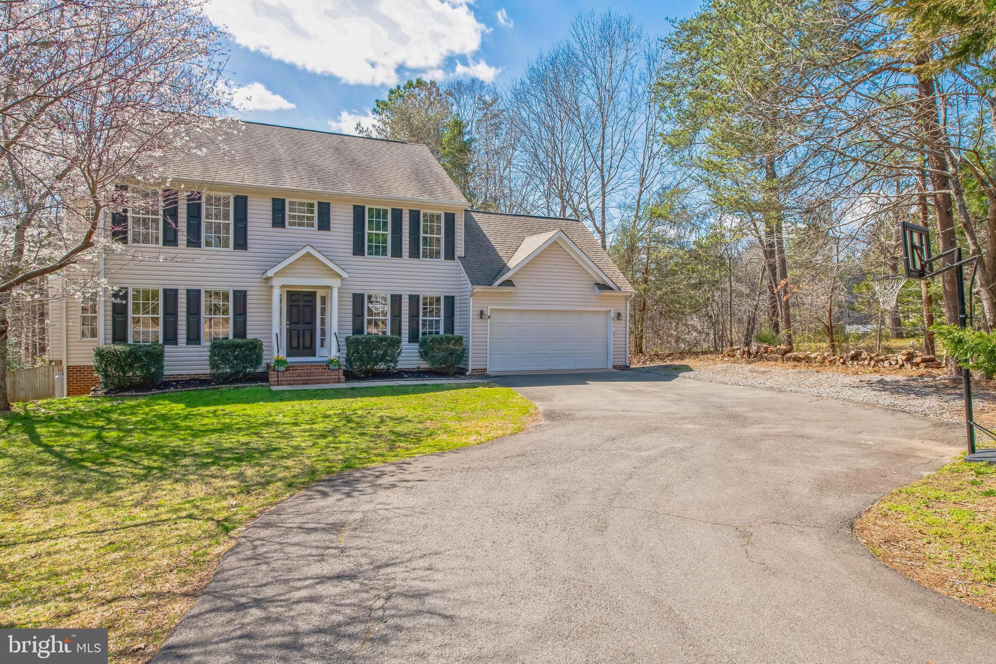 SOUTH WOODS - Residential