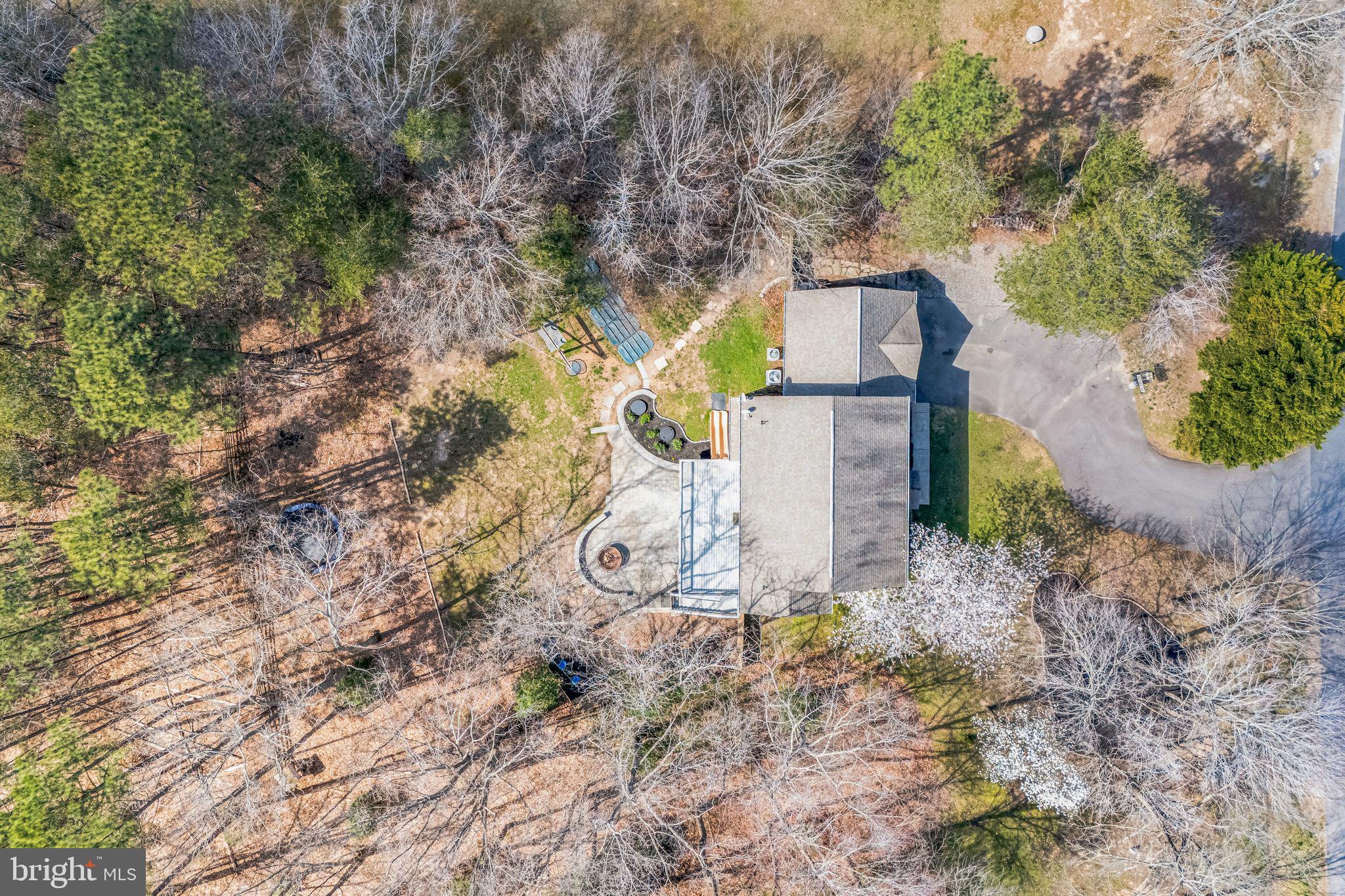 SOUTH WOODS - Residential