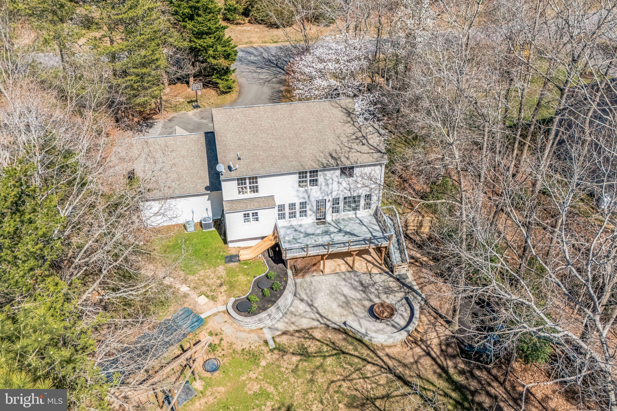 SOUTH WOODS - Residential