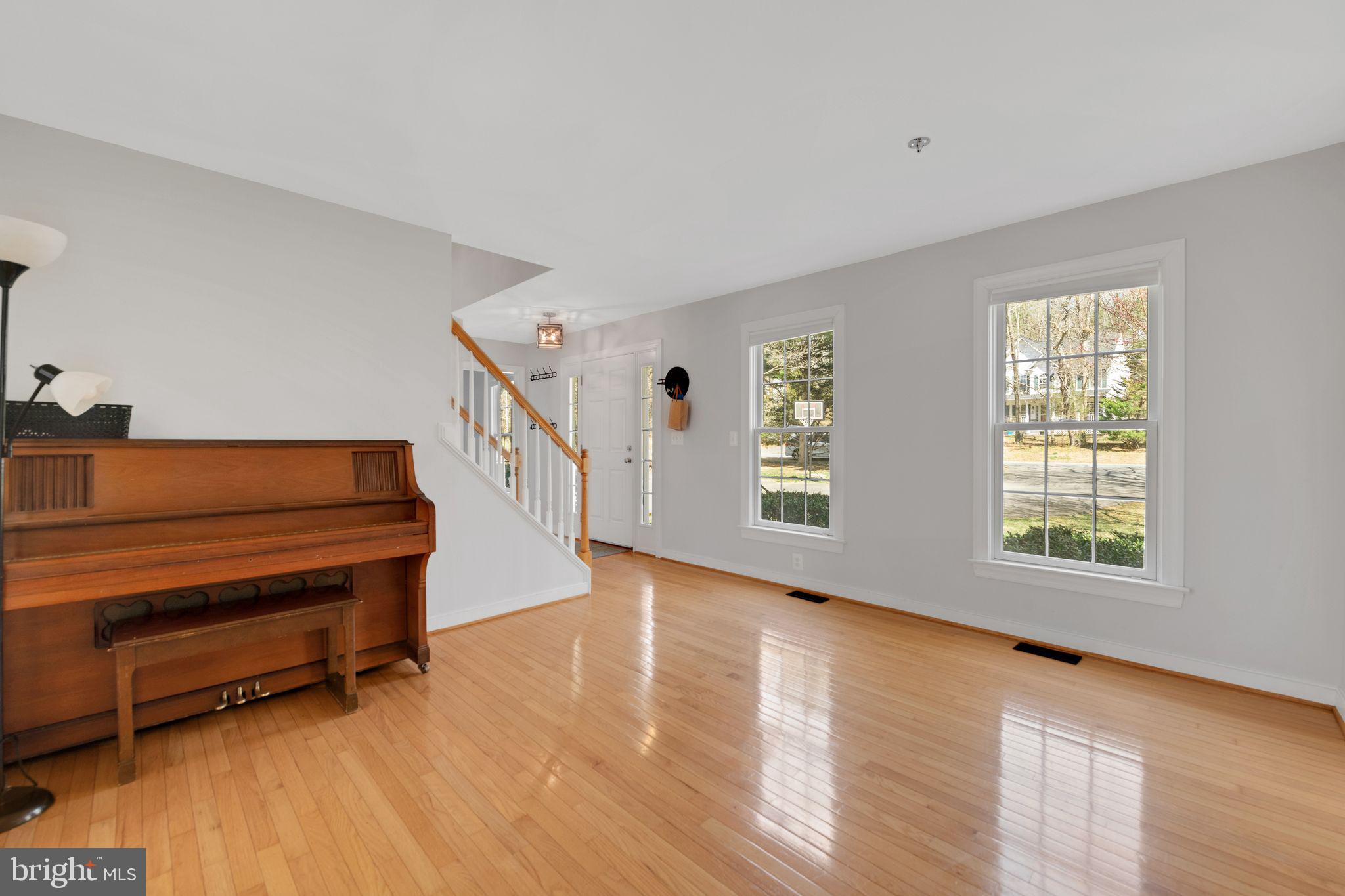 SOUTH WOODS - Residential