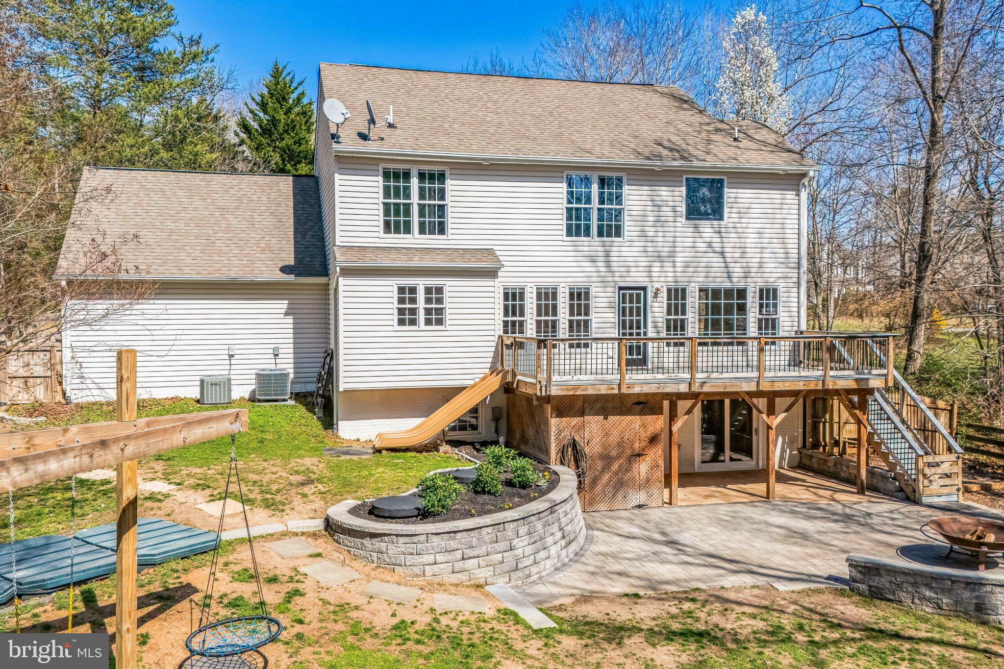 SOUTH WOODS - Residential