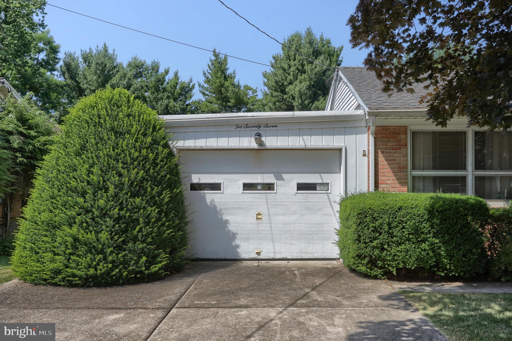 277 S 23RD STREET