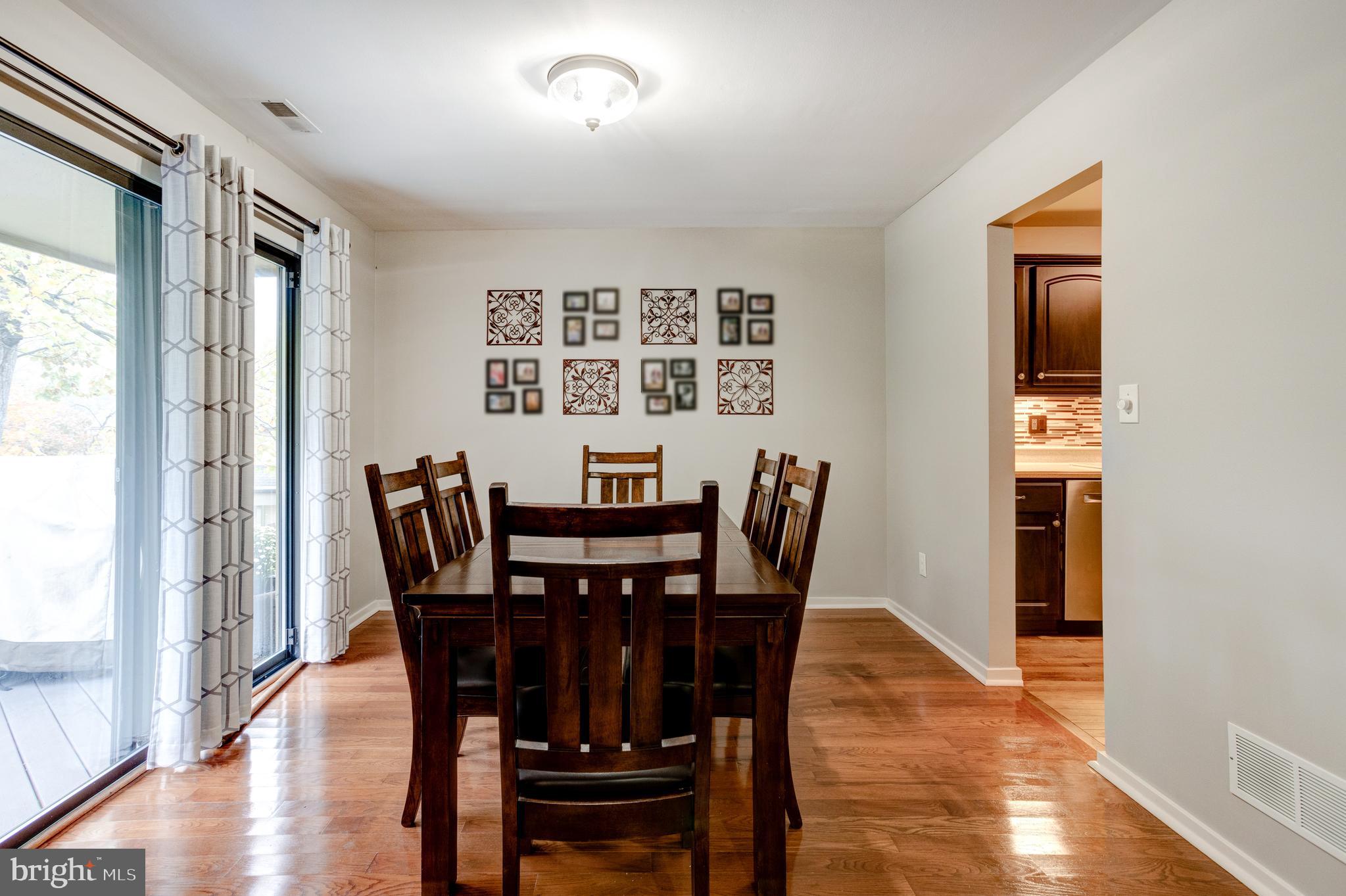 LYNETREE - Residential