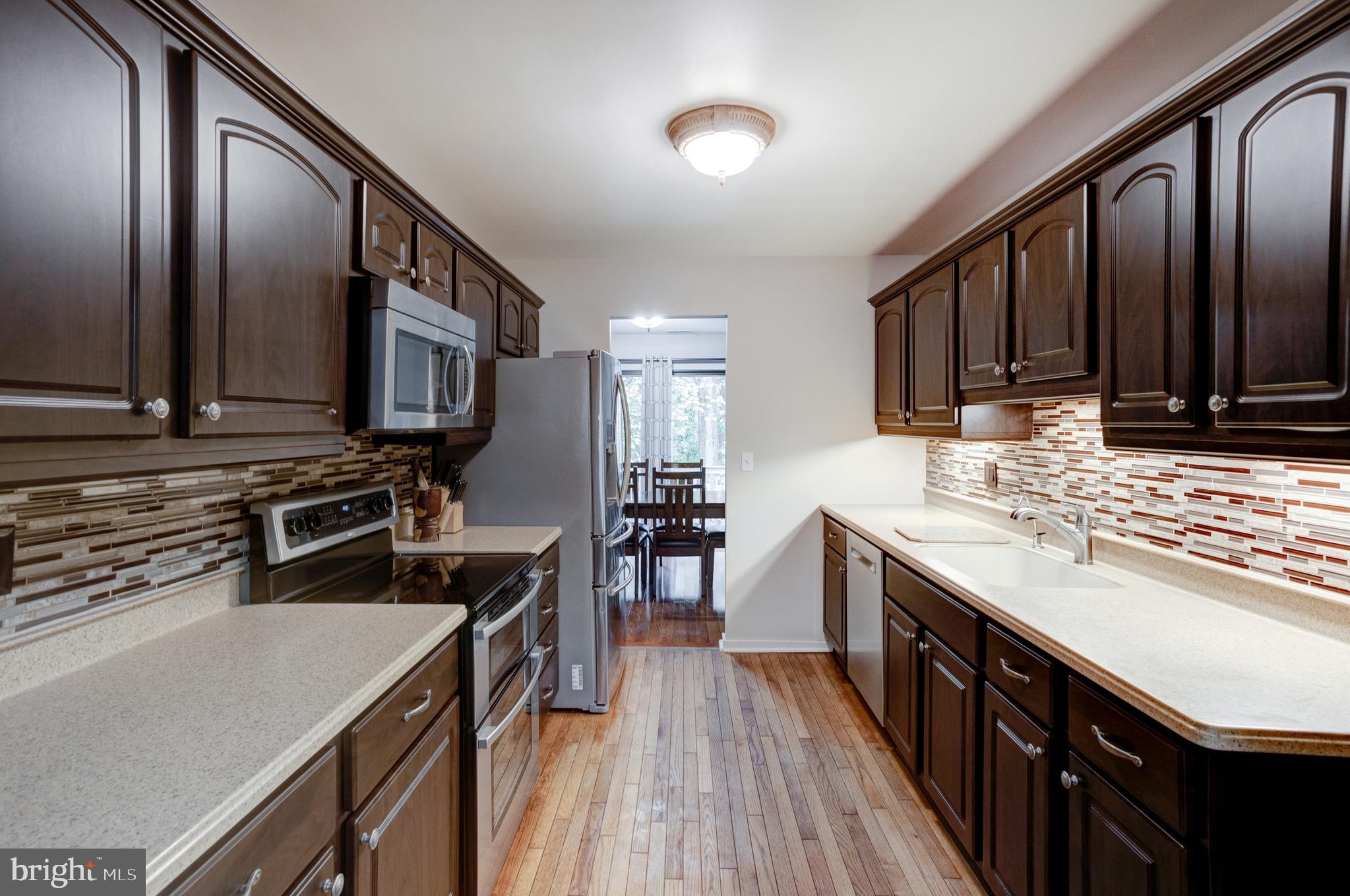 LYNETREE - Residential