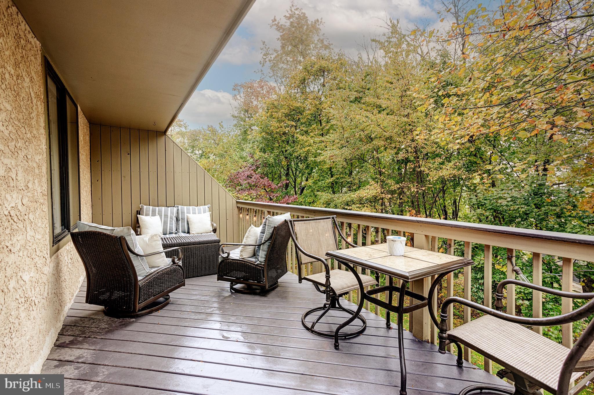 LYNETREE - Residential