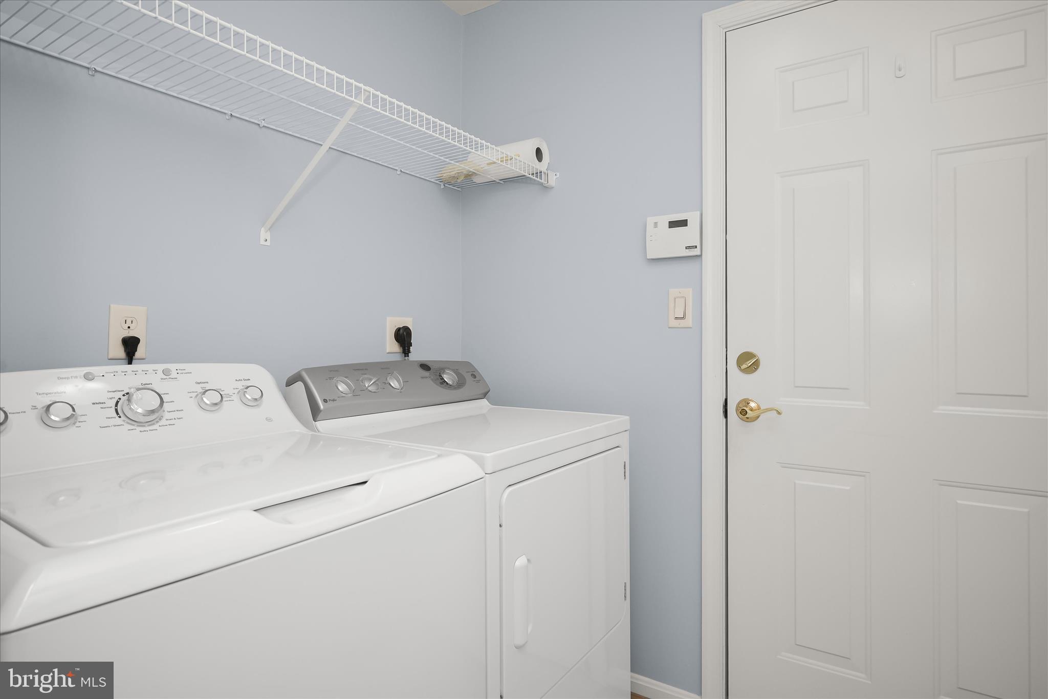 HICKORY CREST - Residential