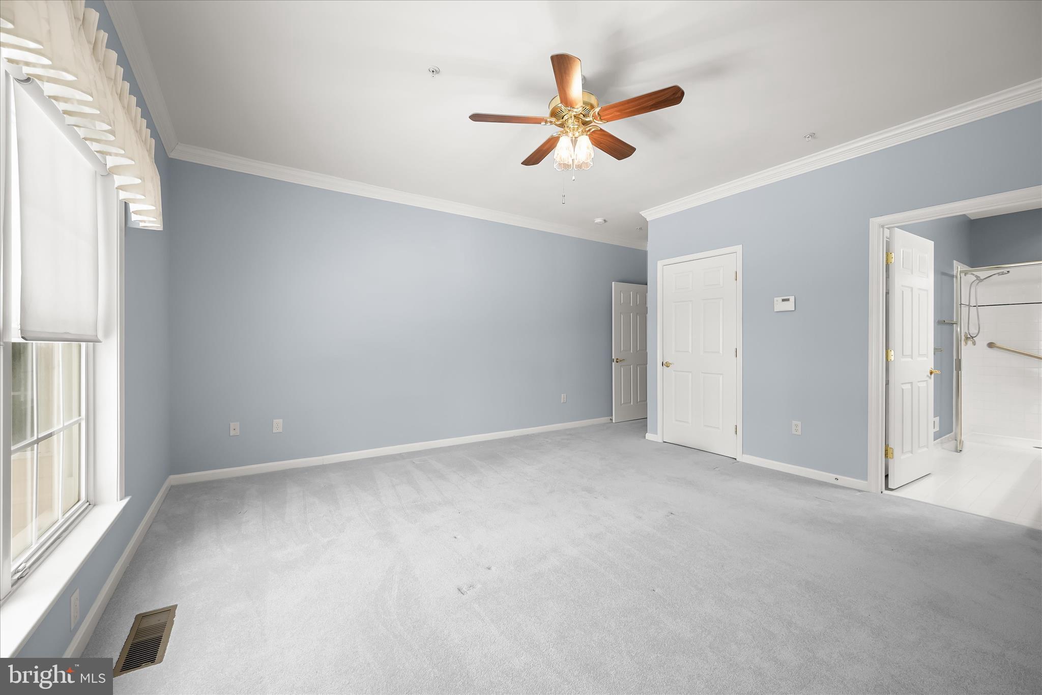 HICKORY CREST - Residential