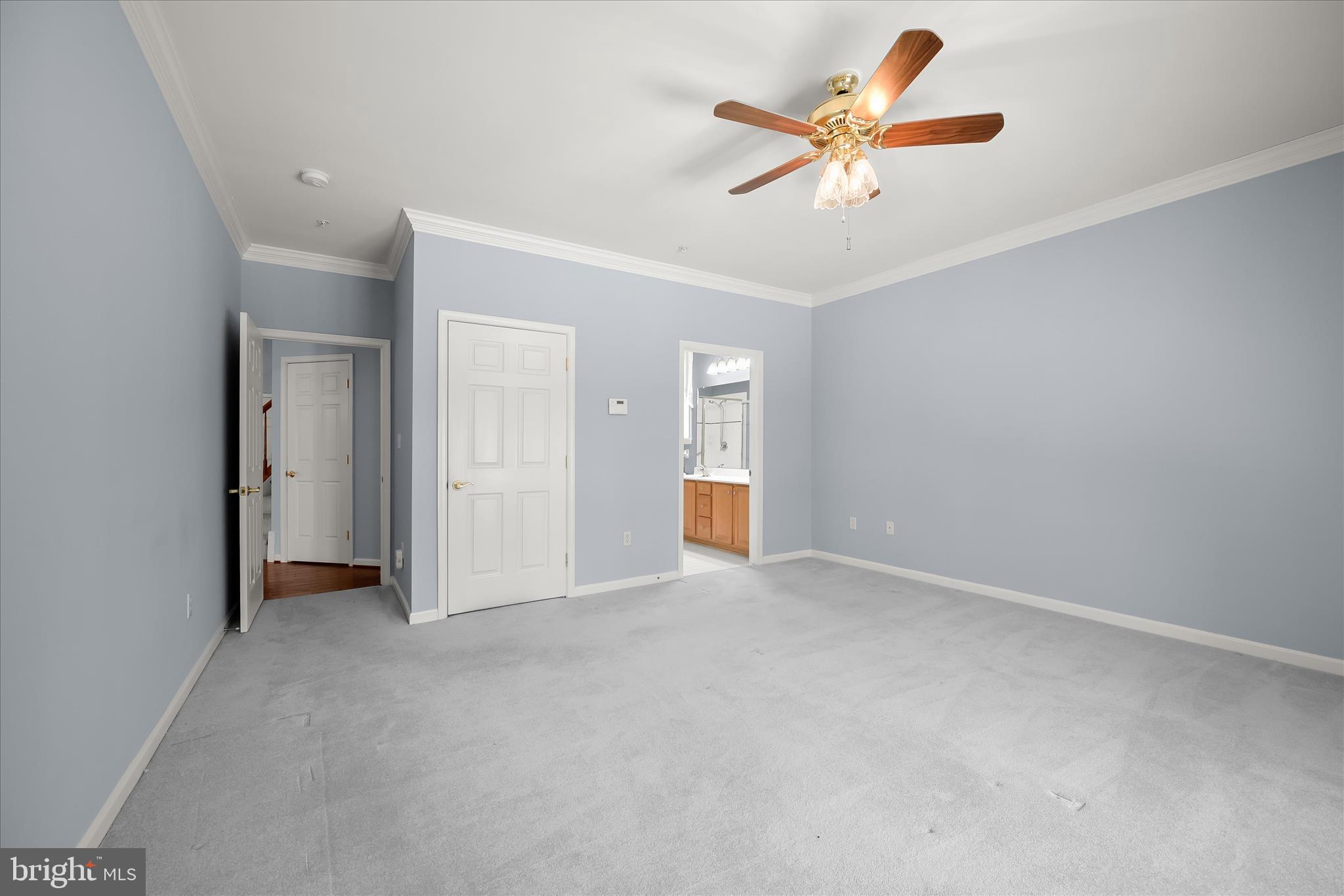 HICKORY CREST - Residential