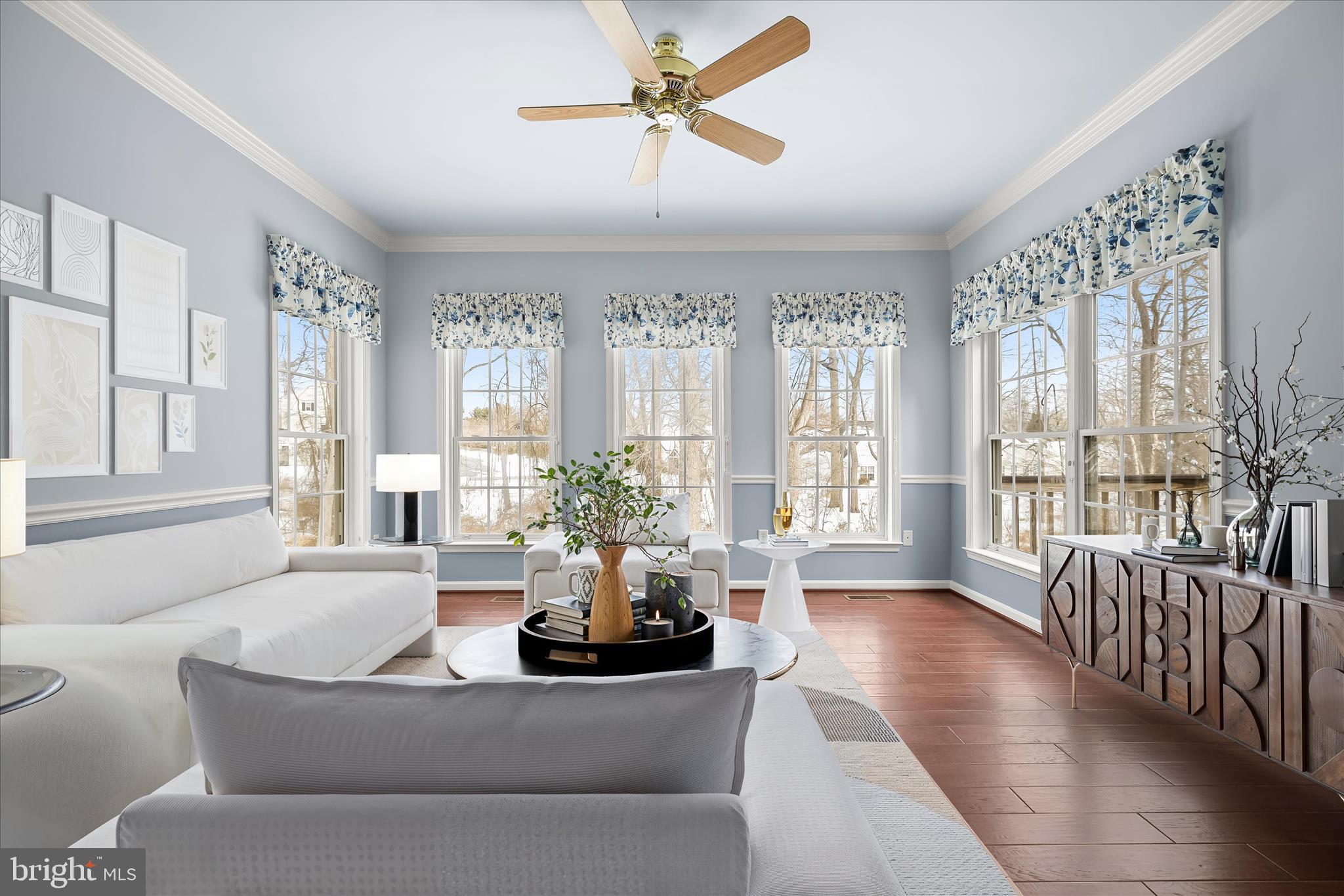 HICKORY CREST - Residential