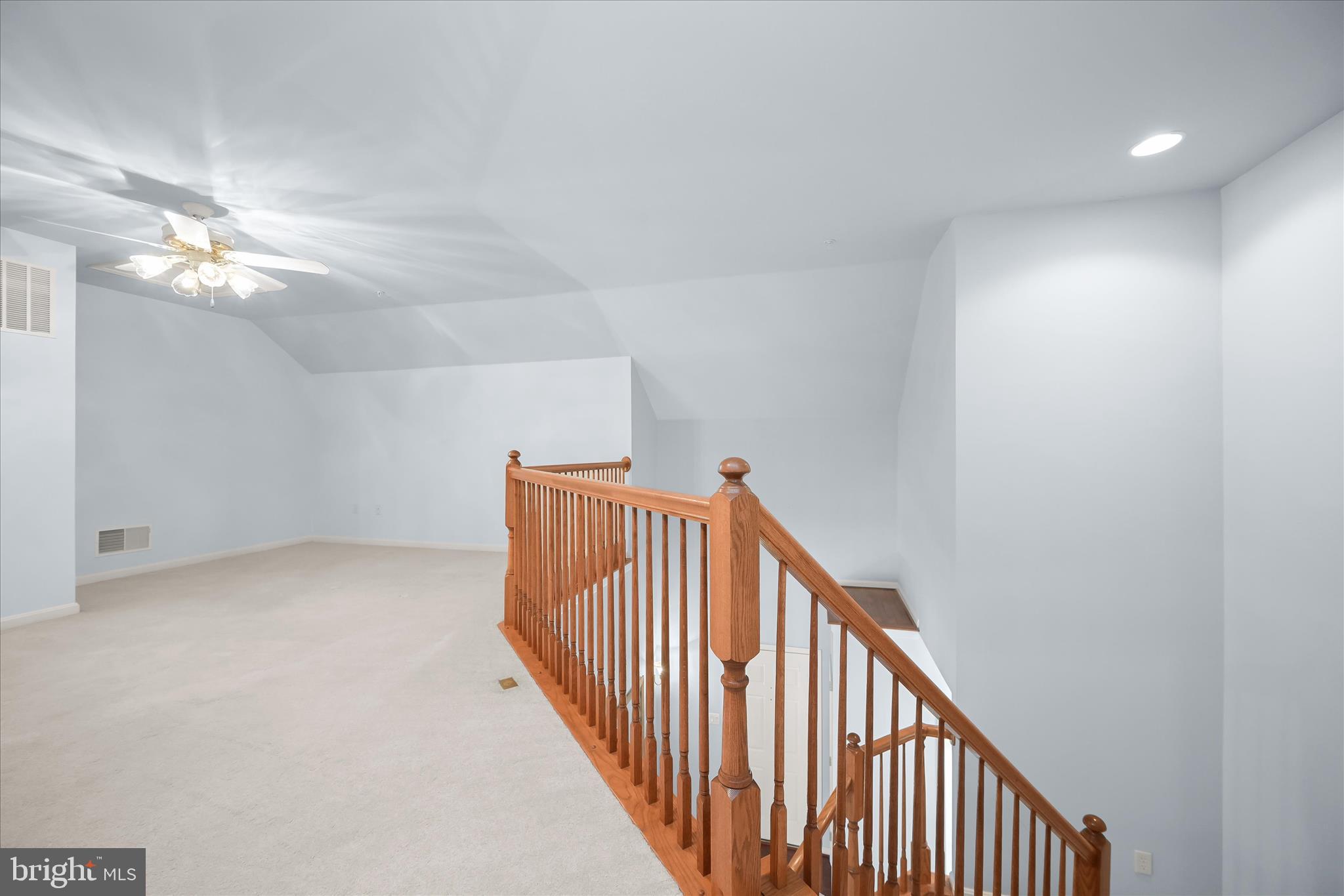 HICKORY CREST - Residential