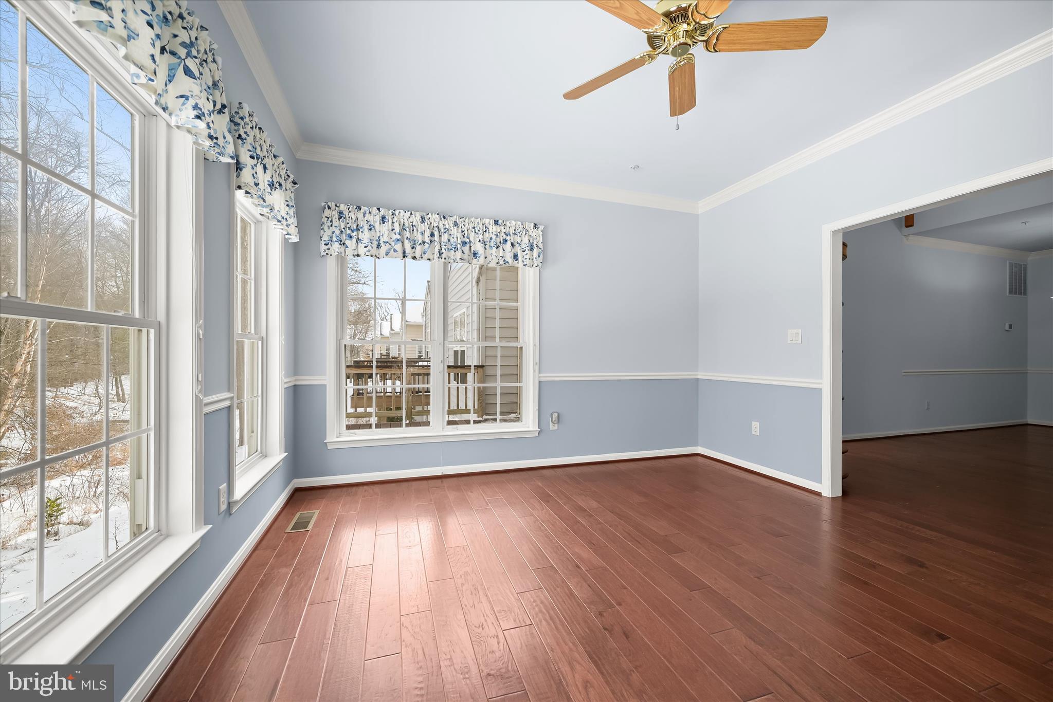 HICKORY CREST - Residential