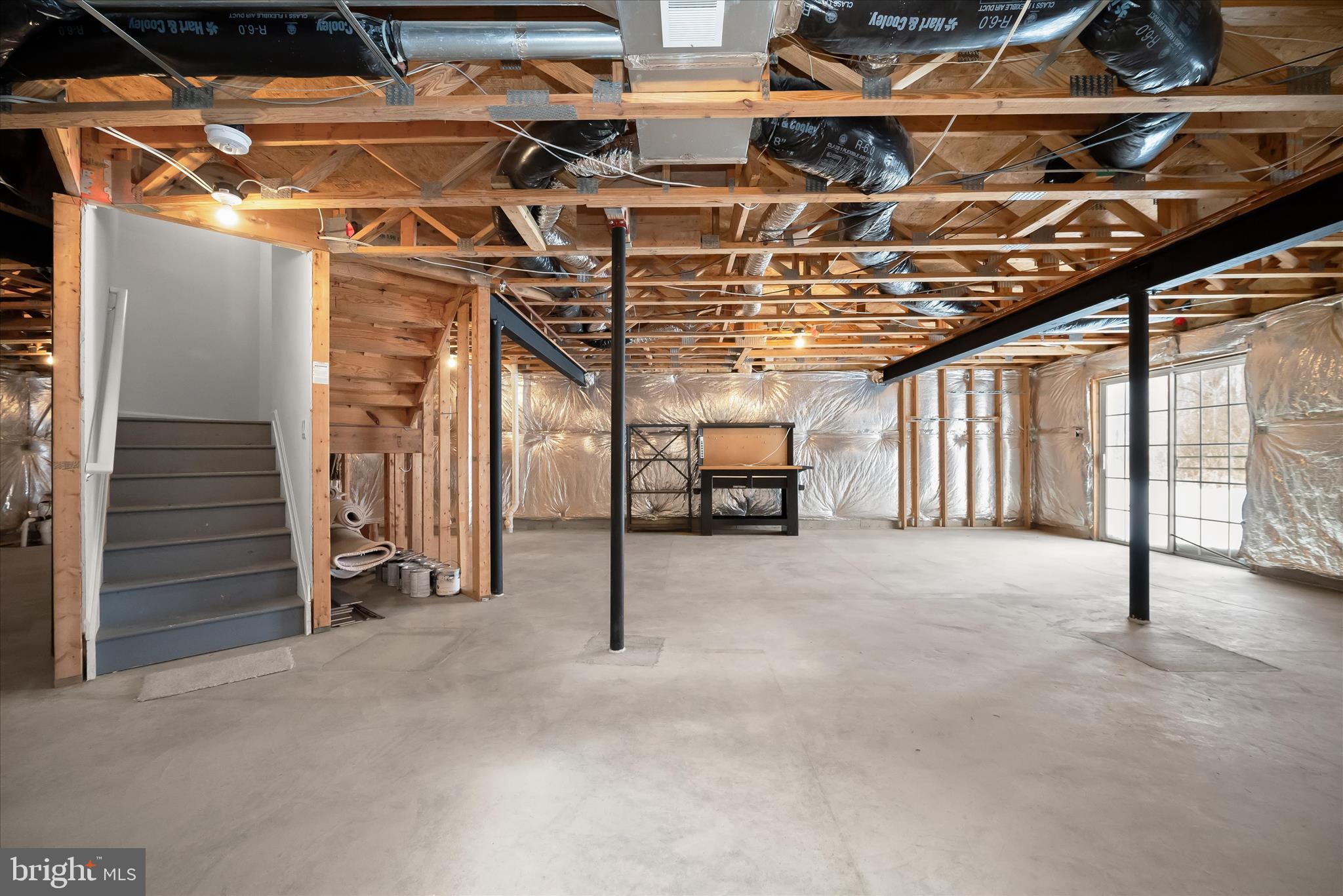 HICKORY CREST - Residential